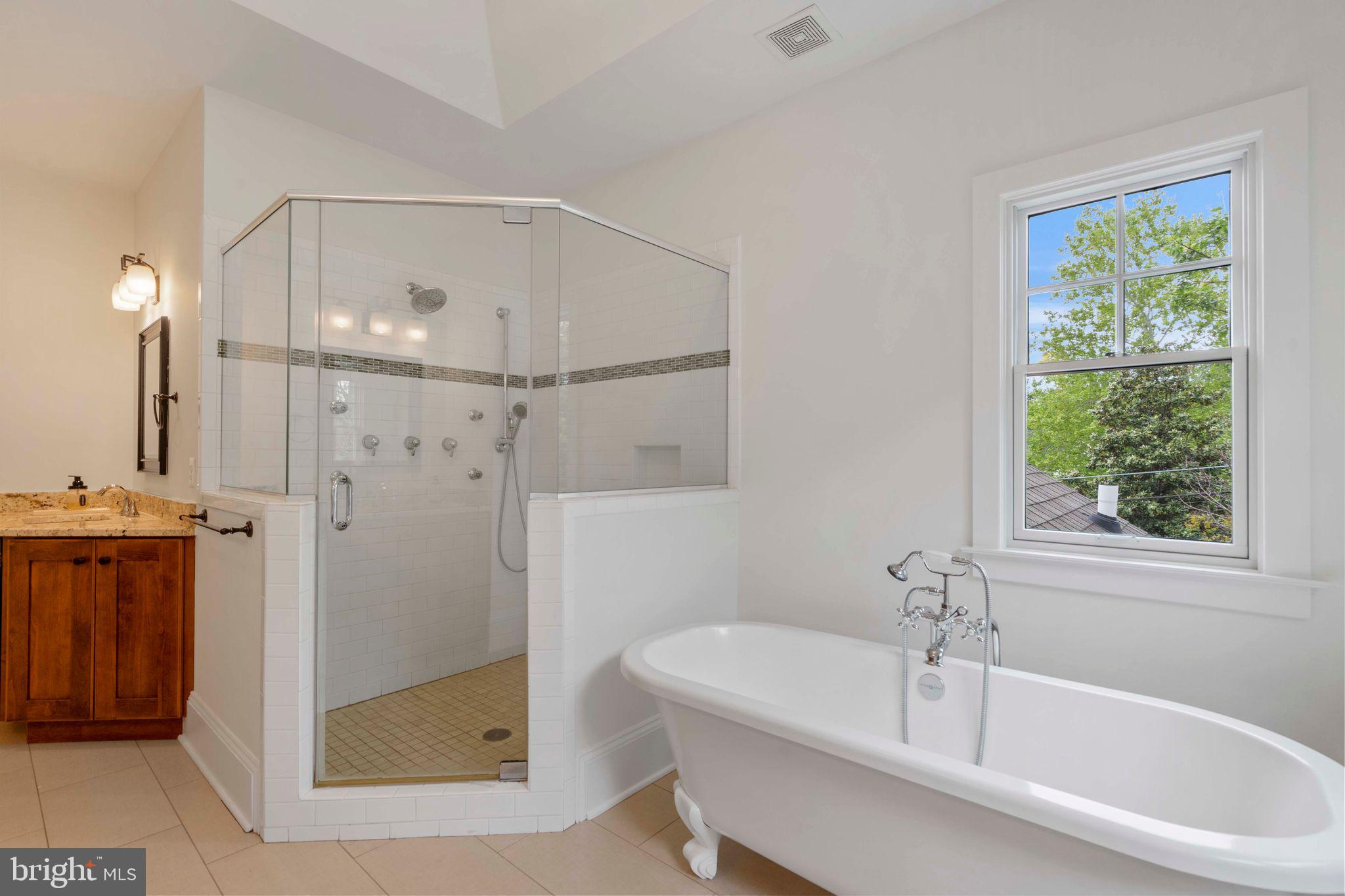 MINOR HILL - Residential