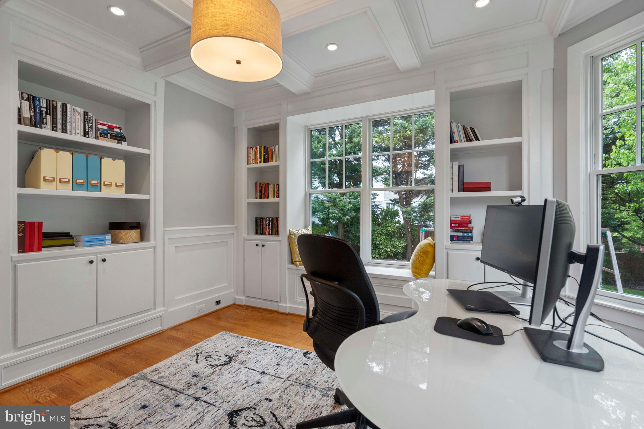 MINOR HILL - Residential