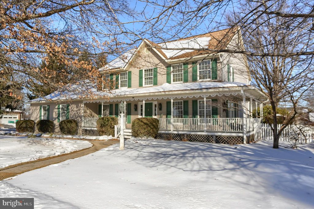 Photo of 12 Southern Cross Dr, BOILING SPRINGS, PA 17007 (MLS # PACB2050494)