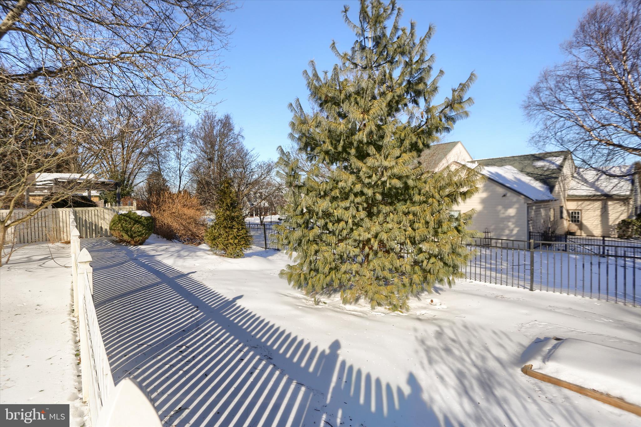 FORGE HILLS - Residential