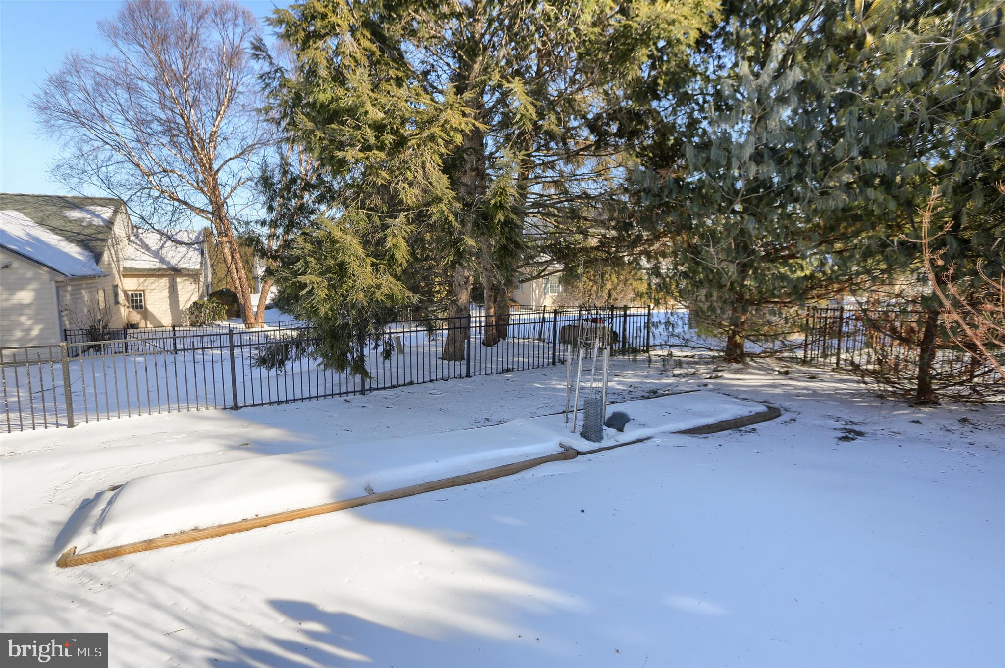 FORGE HILLS - Residential