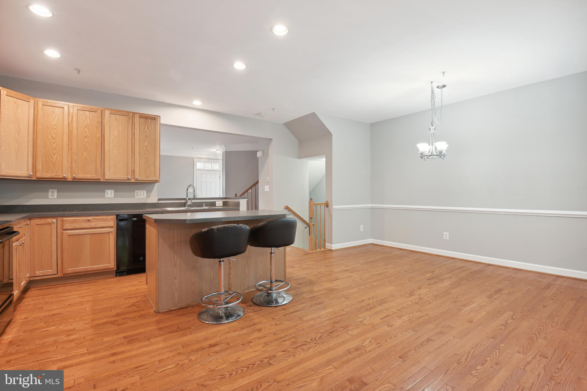 POTOMAC CHASE - Residential