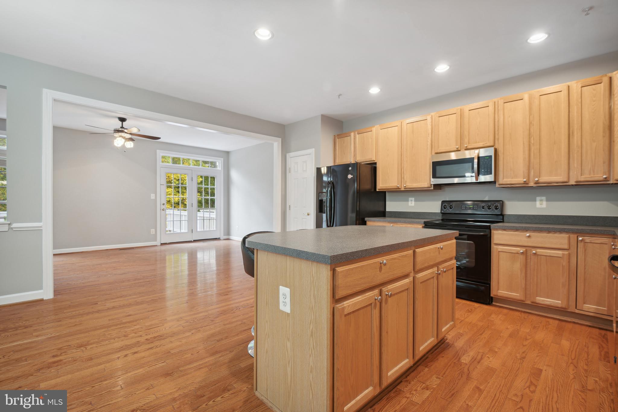 POTOMAC CHASE - Residential