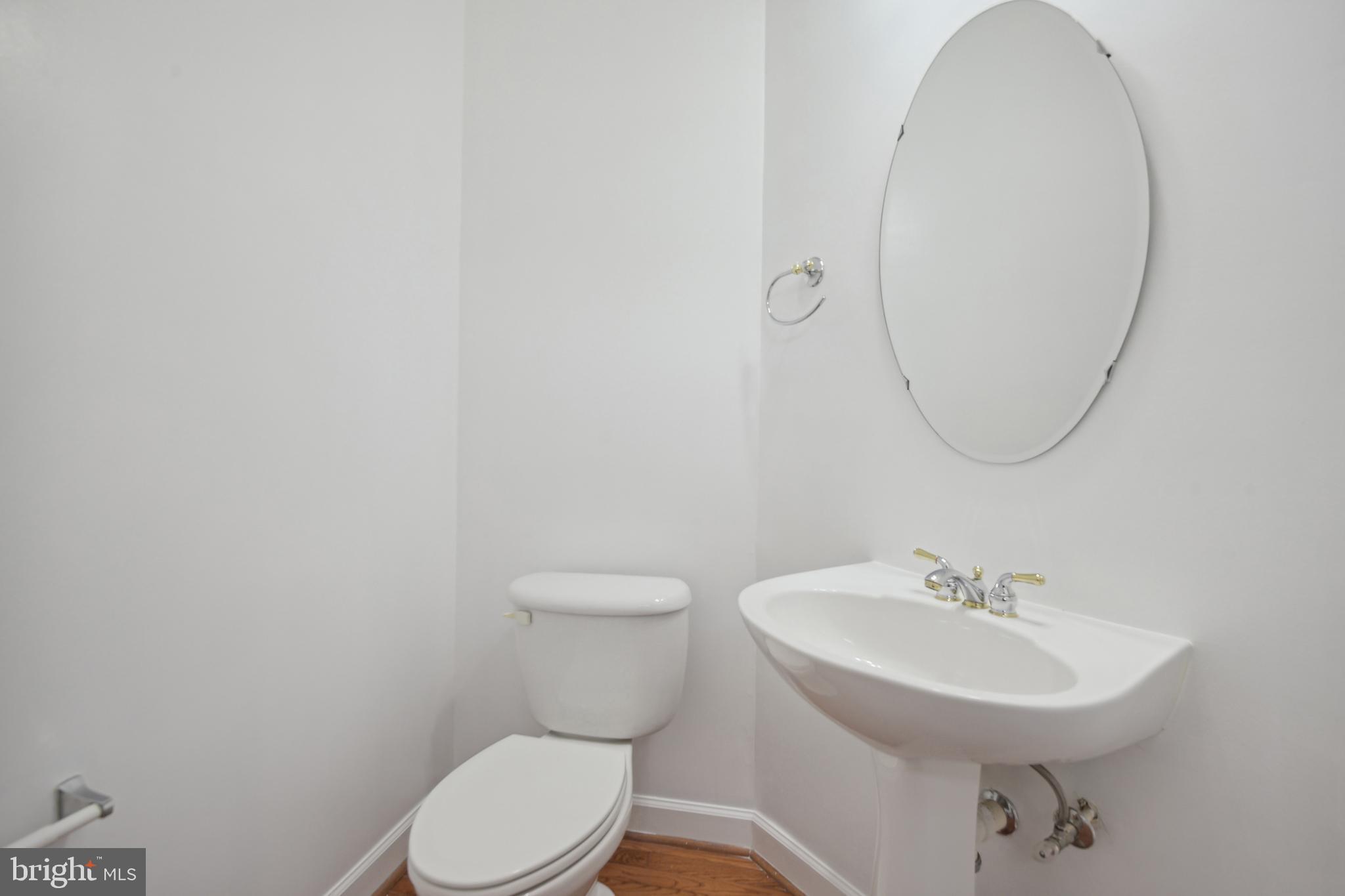 POTOMAC CHASE - Residential