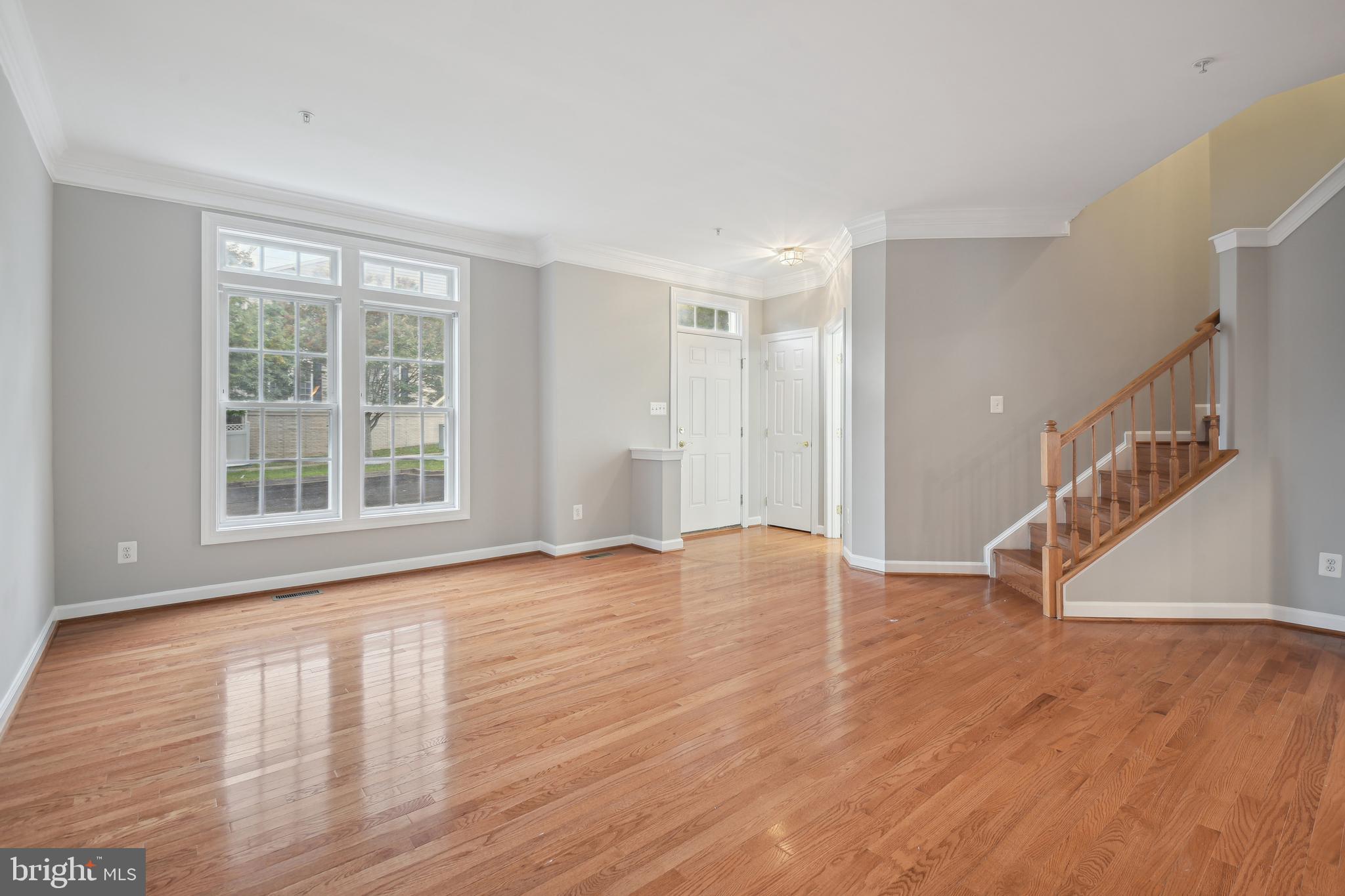 POTOMAC CHASE - Residential