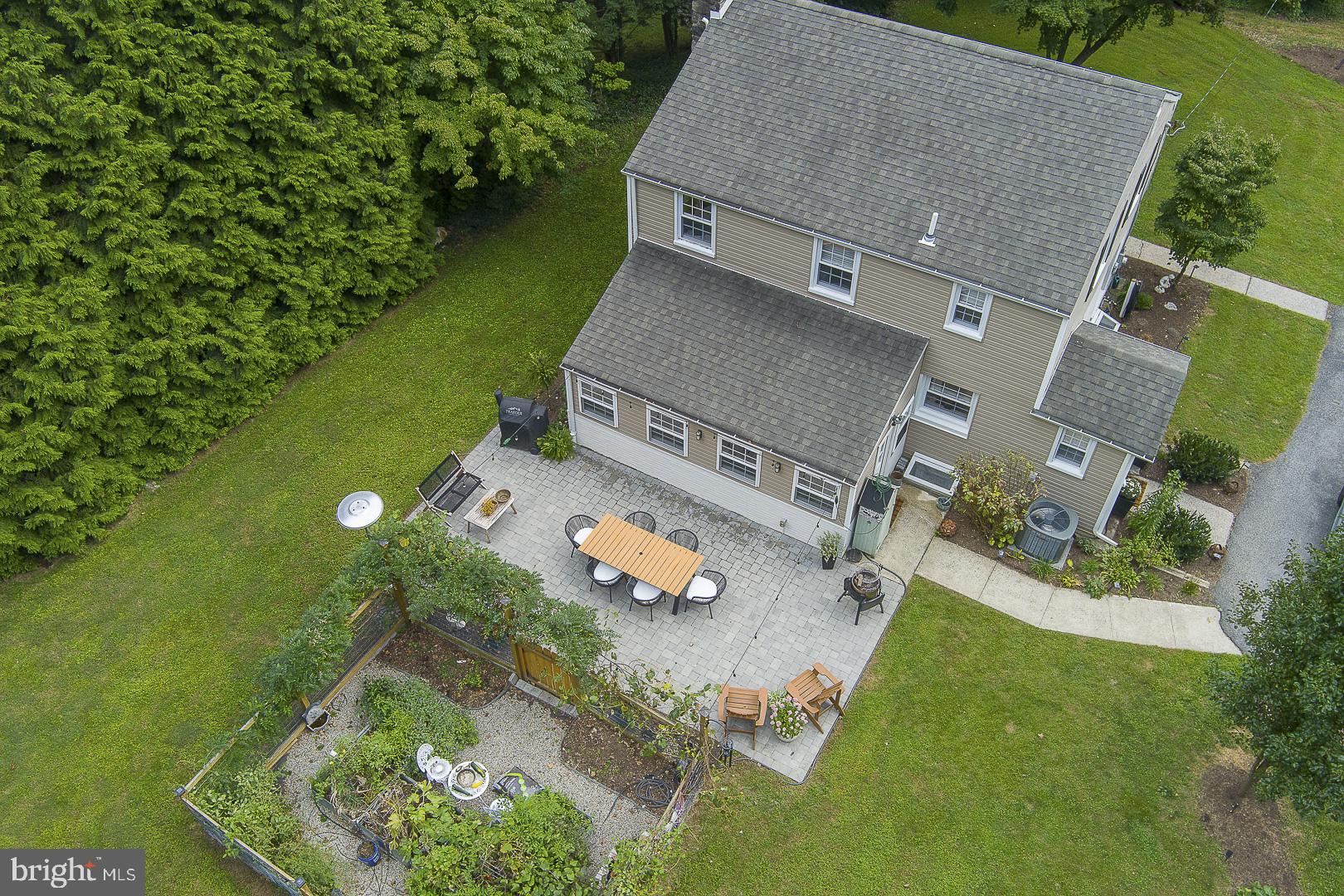 5 WATERVILLE ROAD