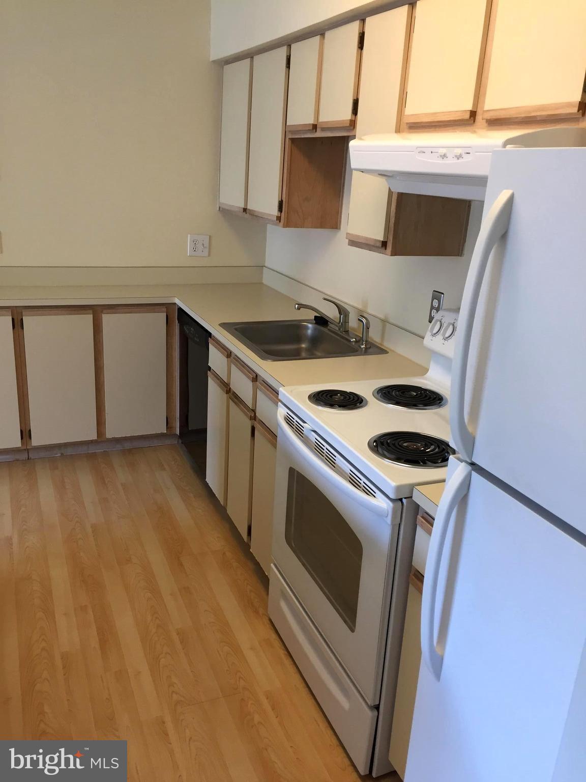 POINTE AT PARK CENTER - Residential Lease