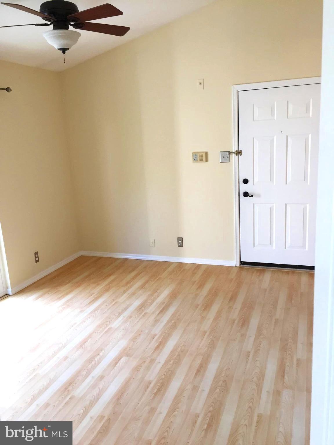 POINTE AT PARK CENTER - Residential Lease