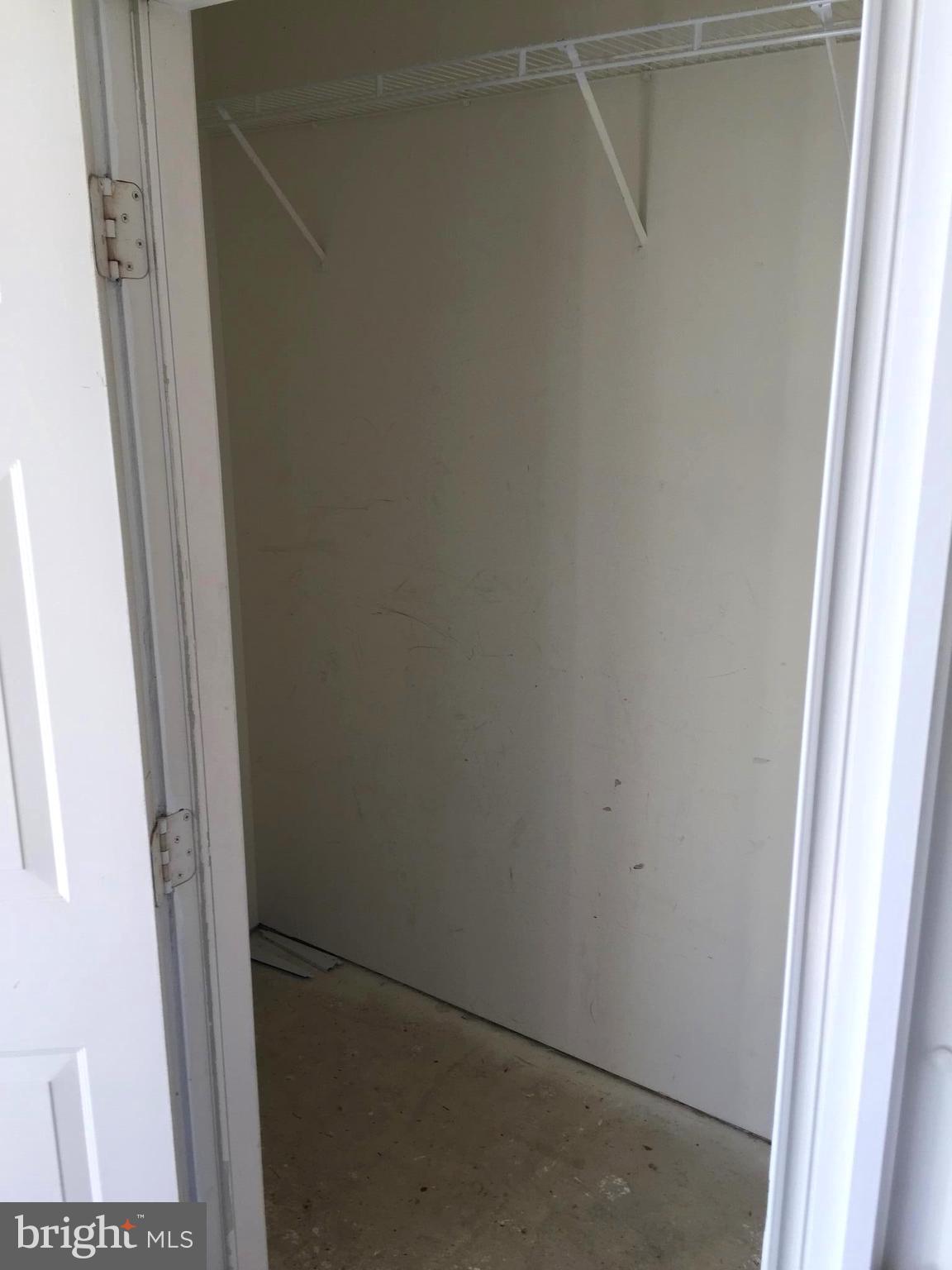 POINTE AT PARK CENTER - Residential Lease