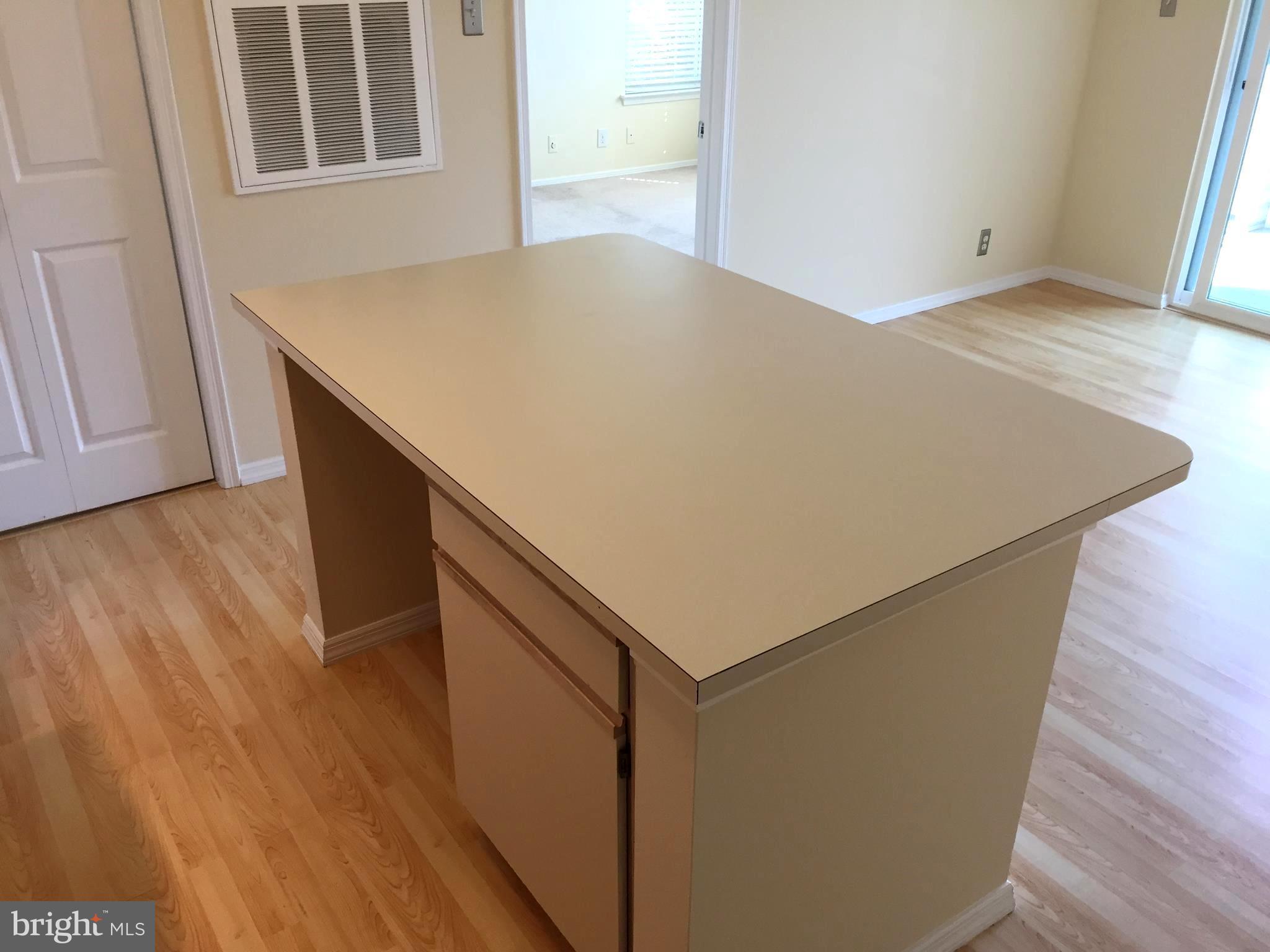 POINTE AT PARK CENTER - Residential Lease