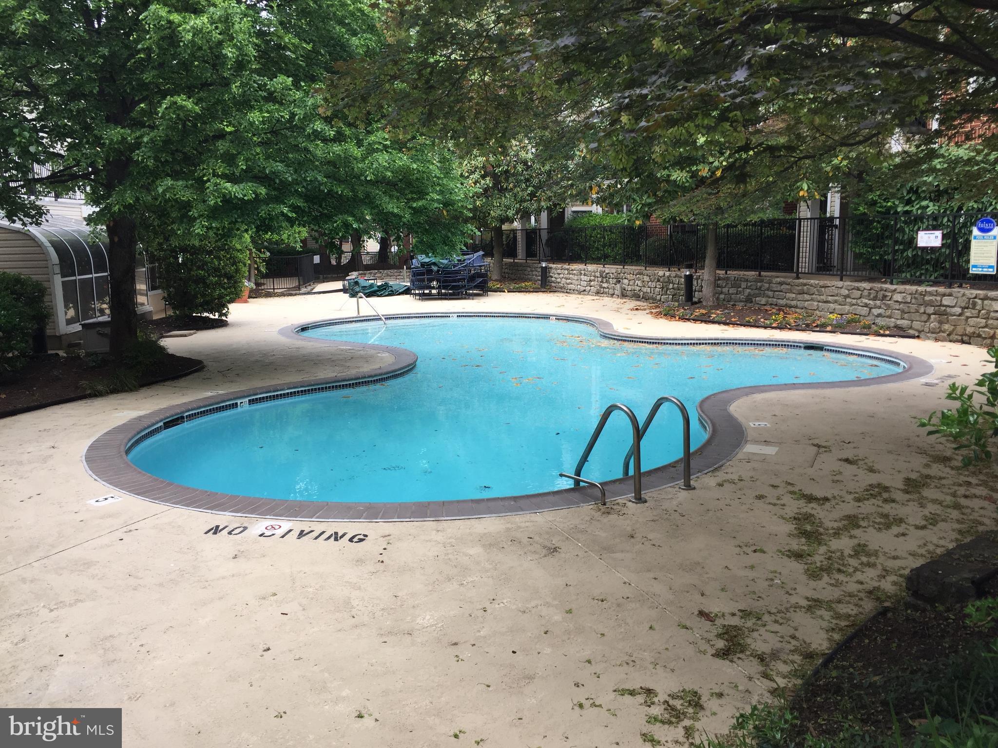 POINTE AT PARK CENTER - Residential Lease