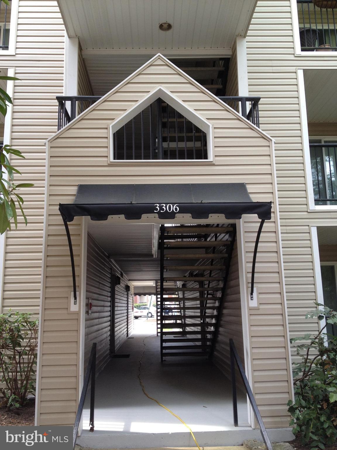 POINTE AT PARK CENTER - Residential Lease