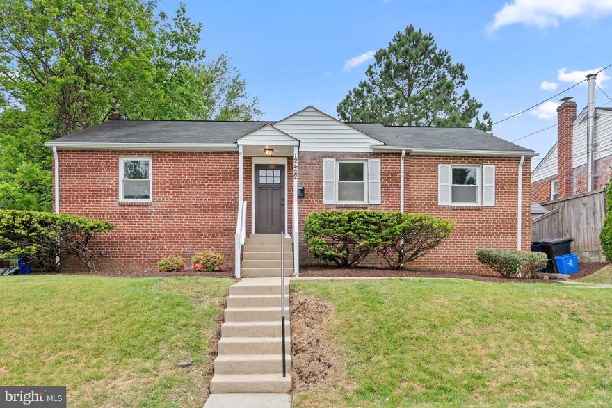 Welcome to 12422 Feldon St .This property has 3 bedroom ,3 full bathroom.This Home has a perfect location.Fully Finished Basement with extra room and full bath with outside entrance .Hardwood Floor though out the main level .All Appliances are new and fantastic backyard complete with patio and fireplace Freshly painted and update it .
