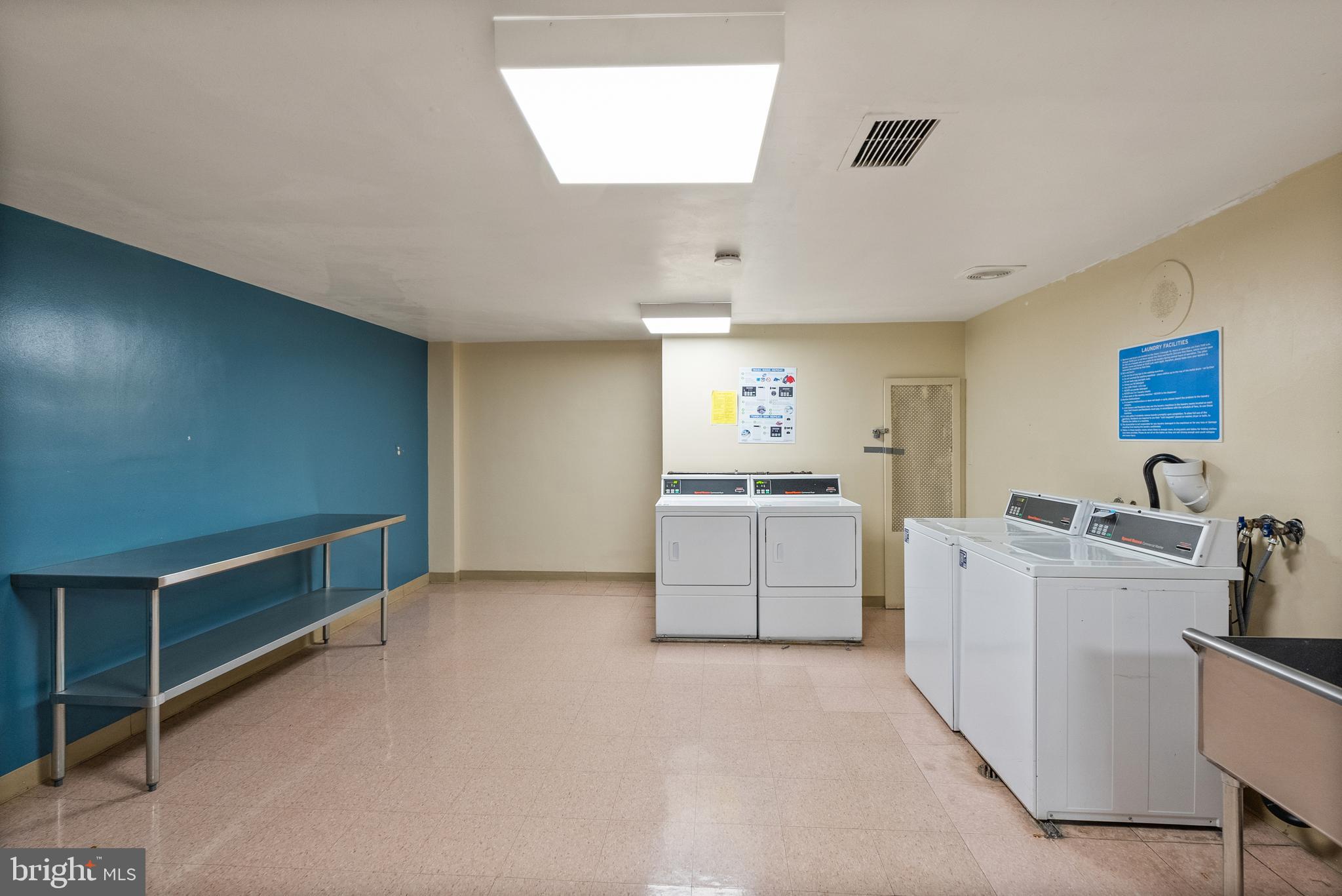 FORTY SIX HUNDRED - Residential