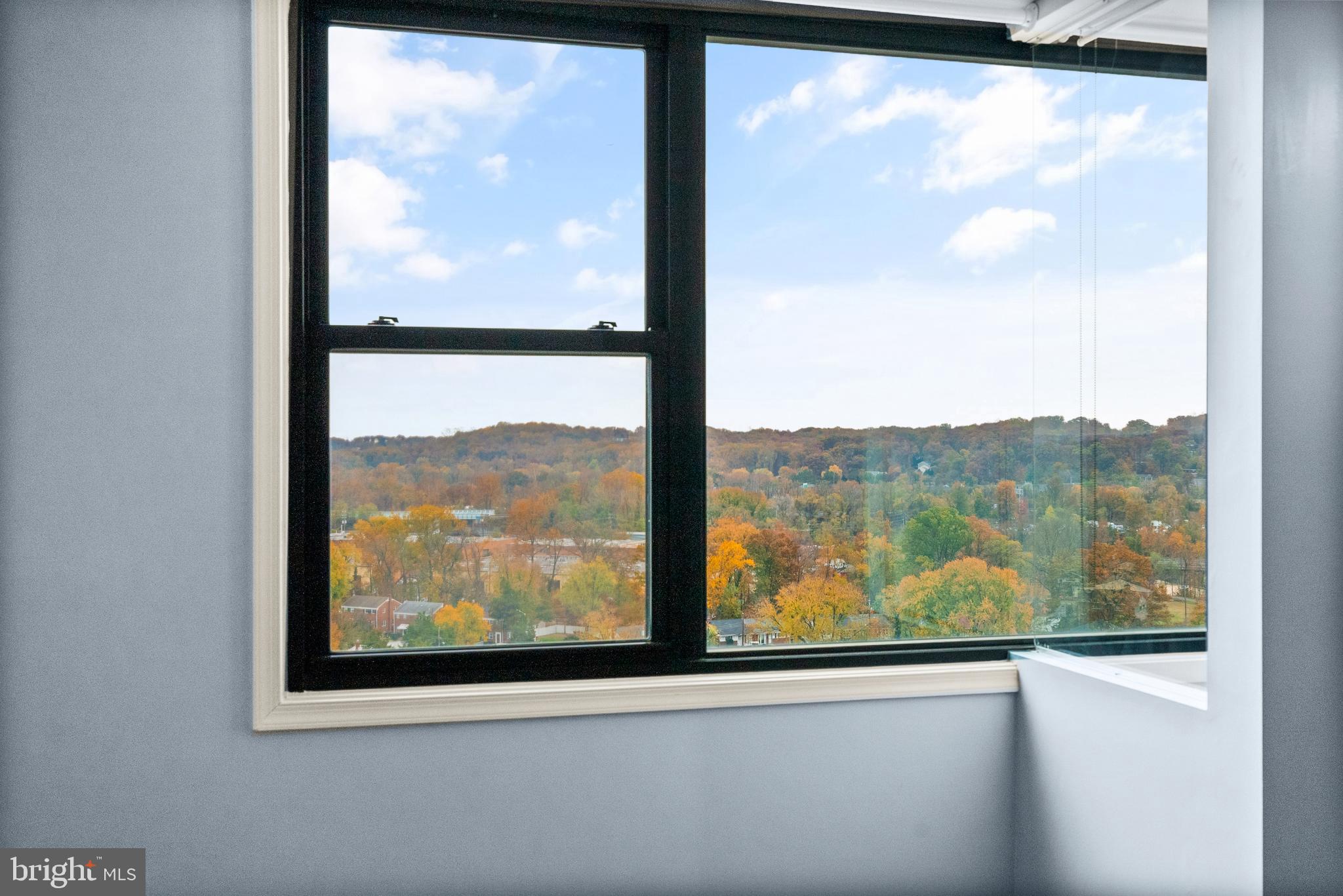 FORTY SIX HUNDRED - Residential