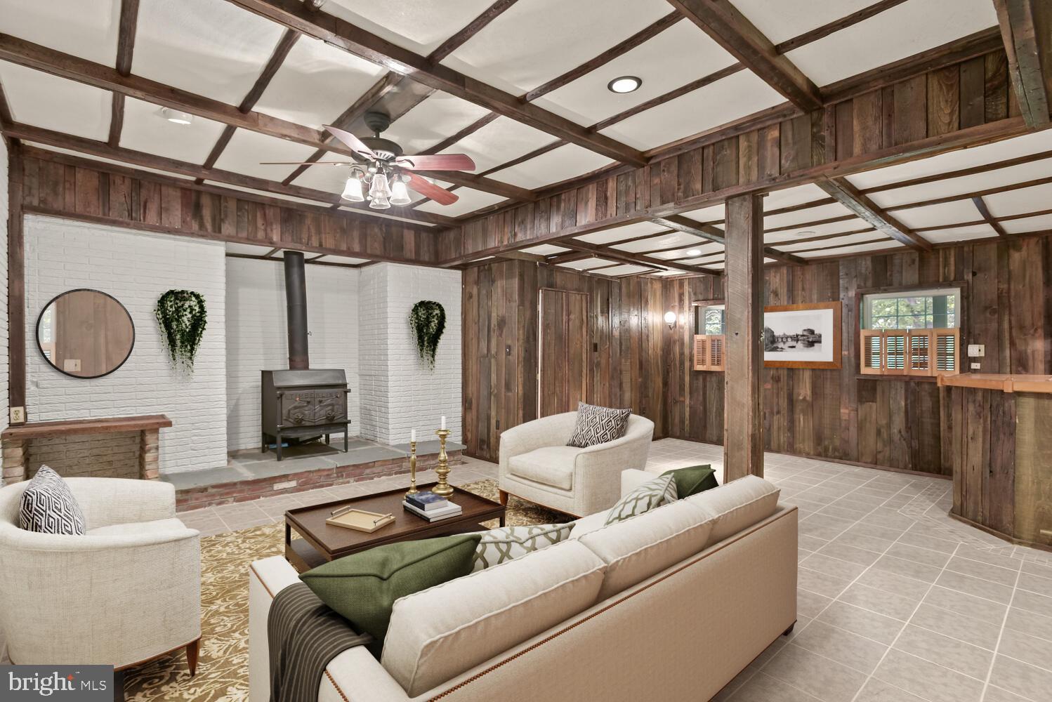 HILLSBOROUGH - Residential