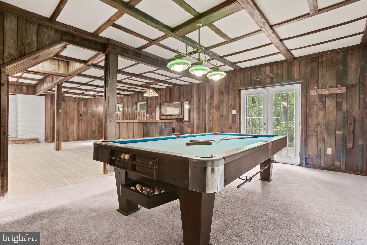 HILLSBOROUGH - Residential