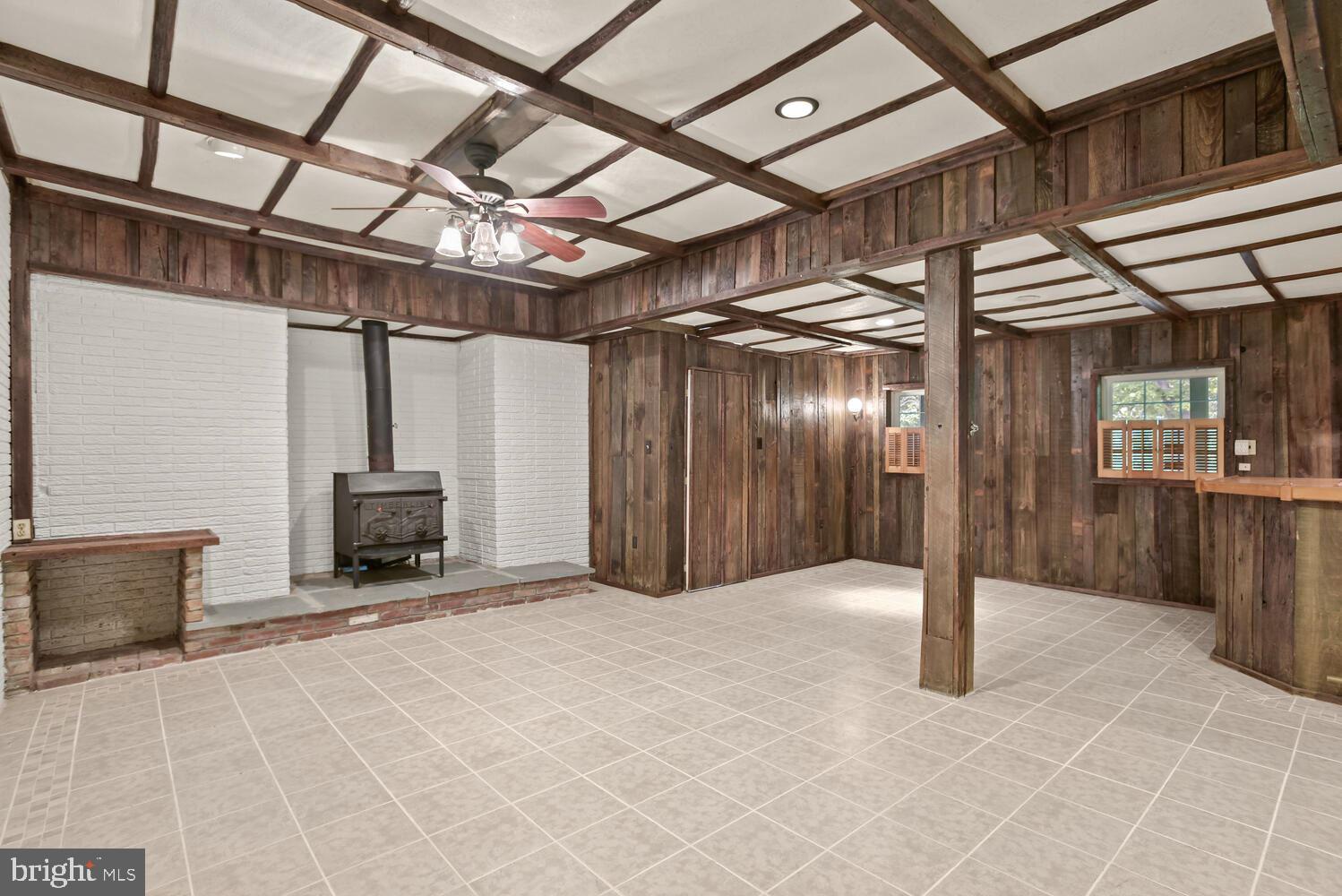 HILLSBOROUGH - Residential