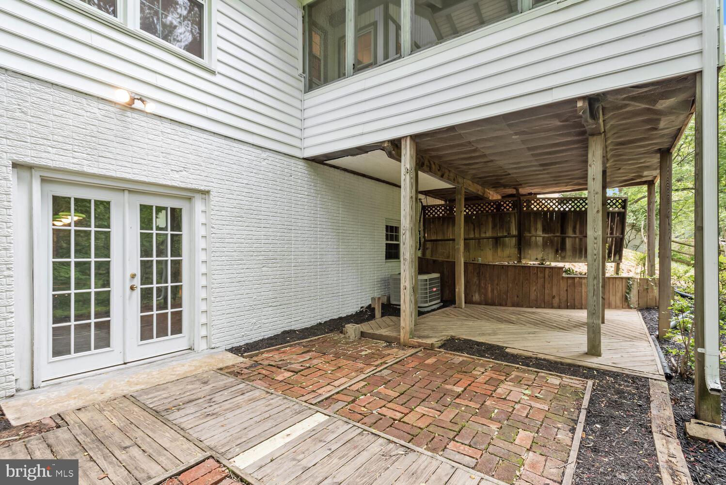 HILLSBOROUGH - Residential