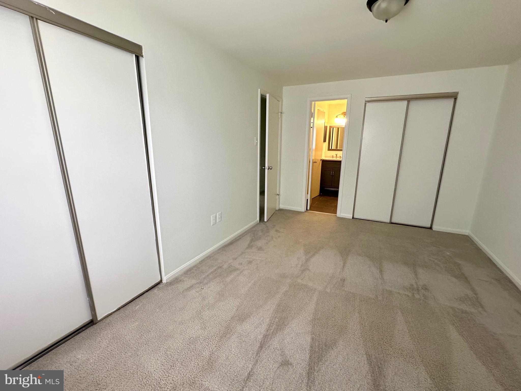 LONGMEAD - Residential