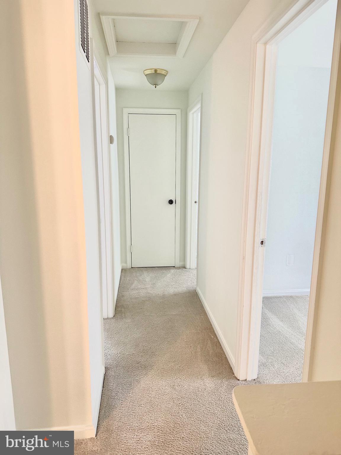 LONGMEAD - Residential