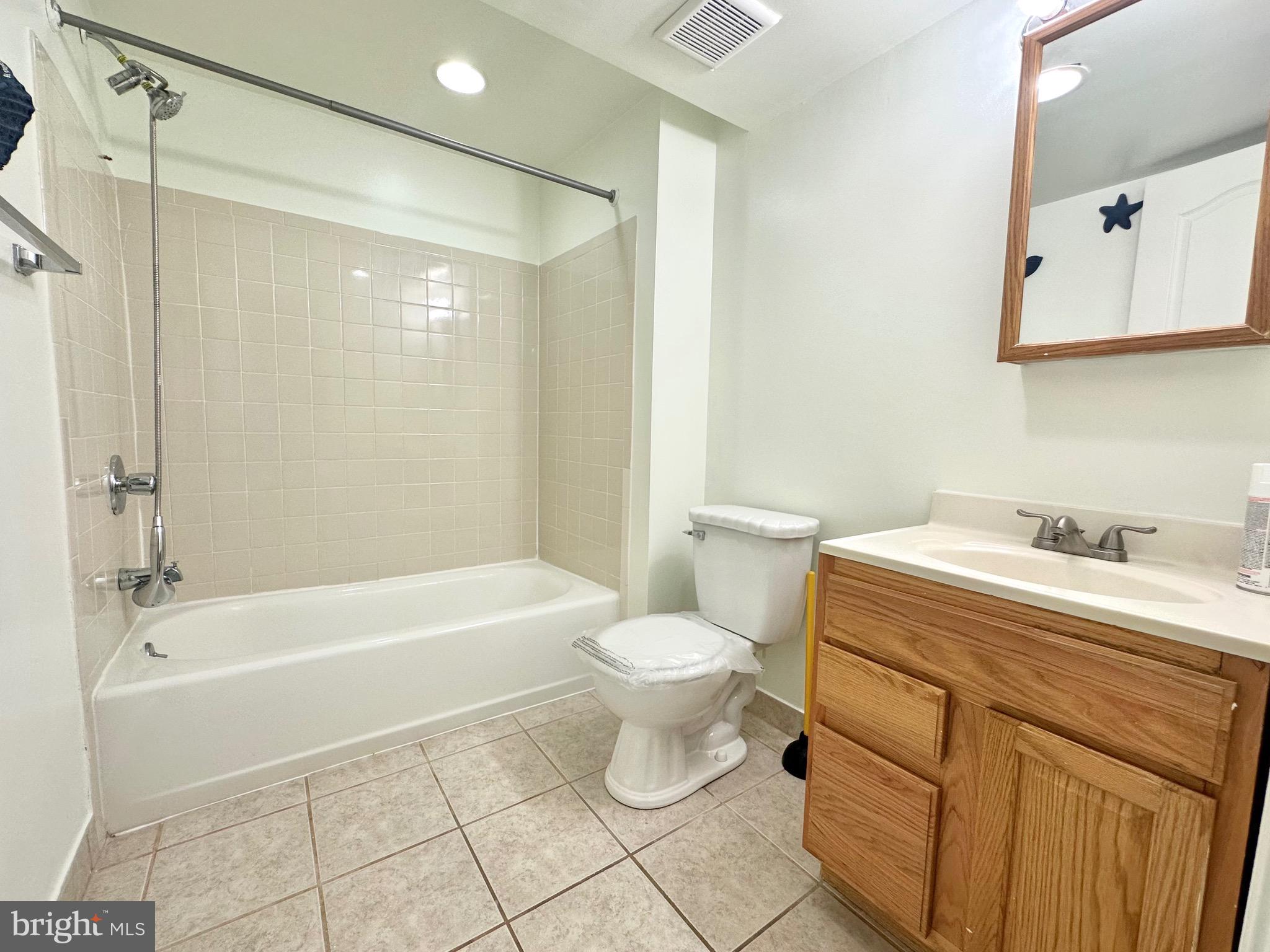 LONGMEAD - Residential