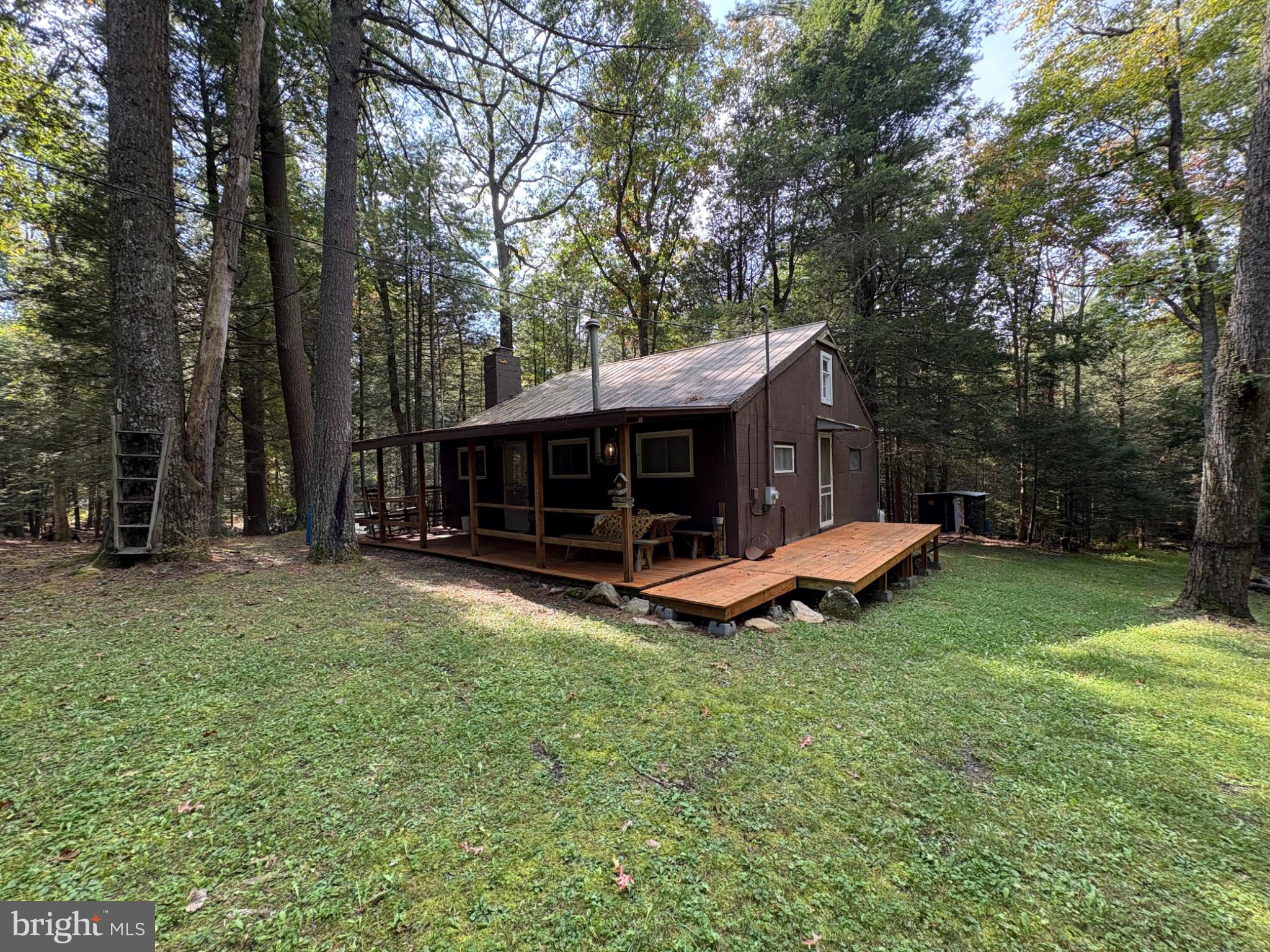 2082 PINE GROVE ROAD
