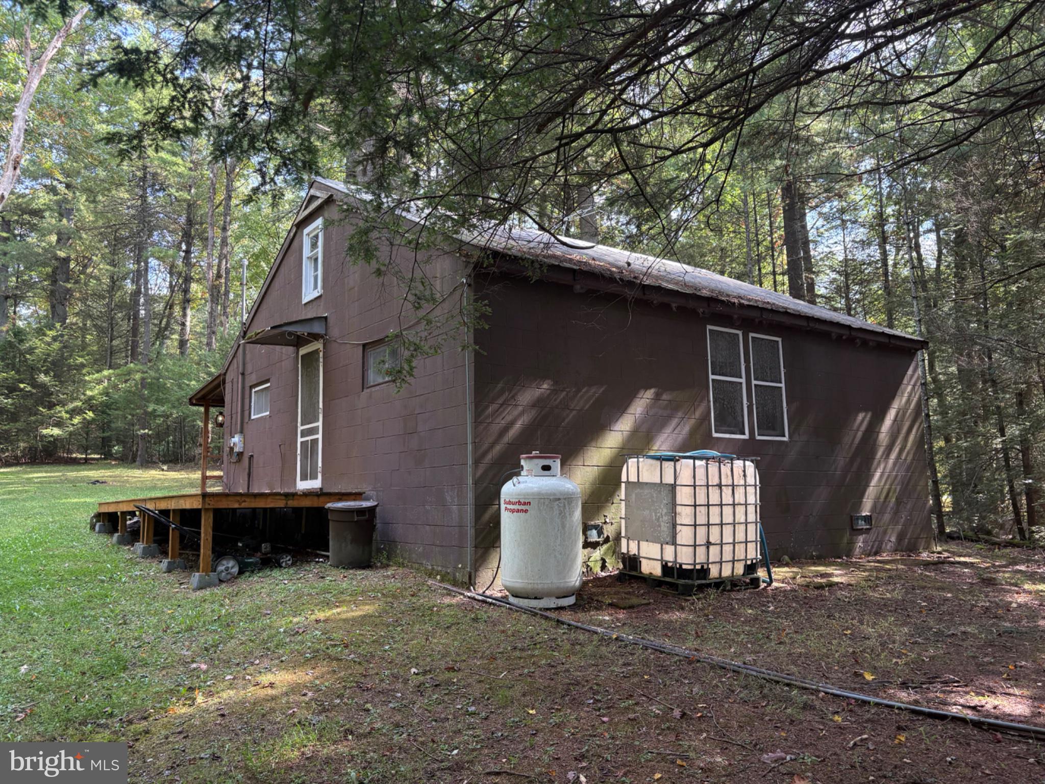 2082 PINE GROVE ROAD
