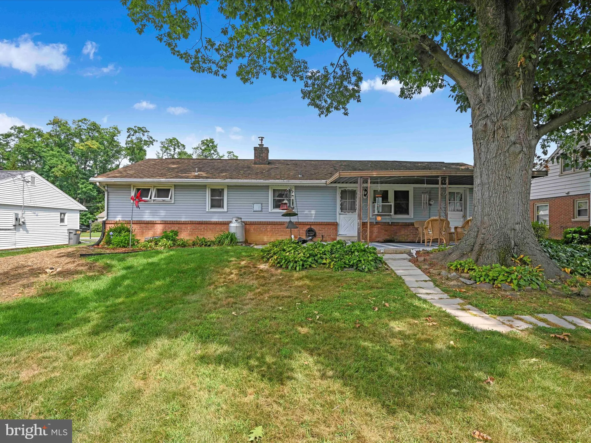 Lancaster, Pennsylvania 17603, United States, 3 Bedrooms Bedrooms, ,1 BathroomBathrooms,Residential,Active,192781