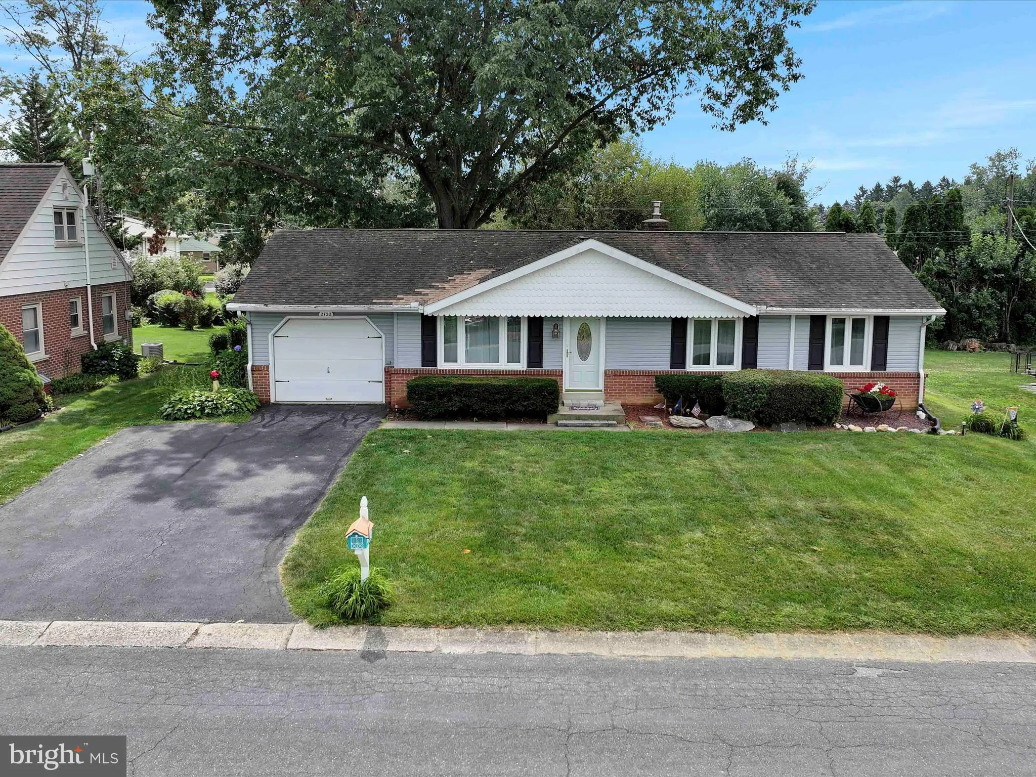 Lancaster, Pennsylvania 17603, United States, 3 Bedrooms Bedrooms, ,1 BathroomBathrooms,Residential,Active,192781