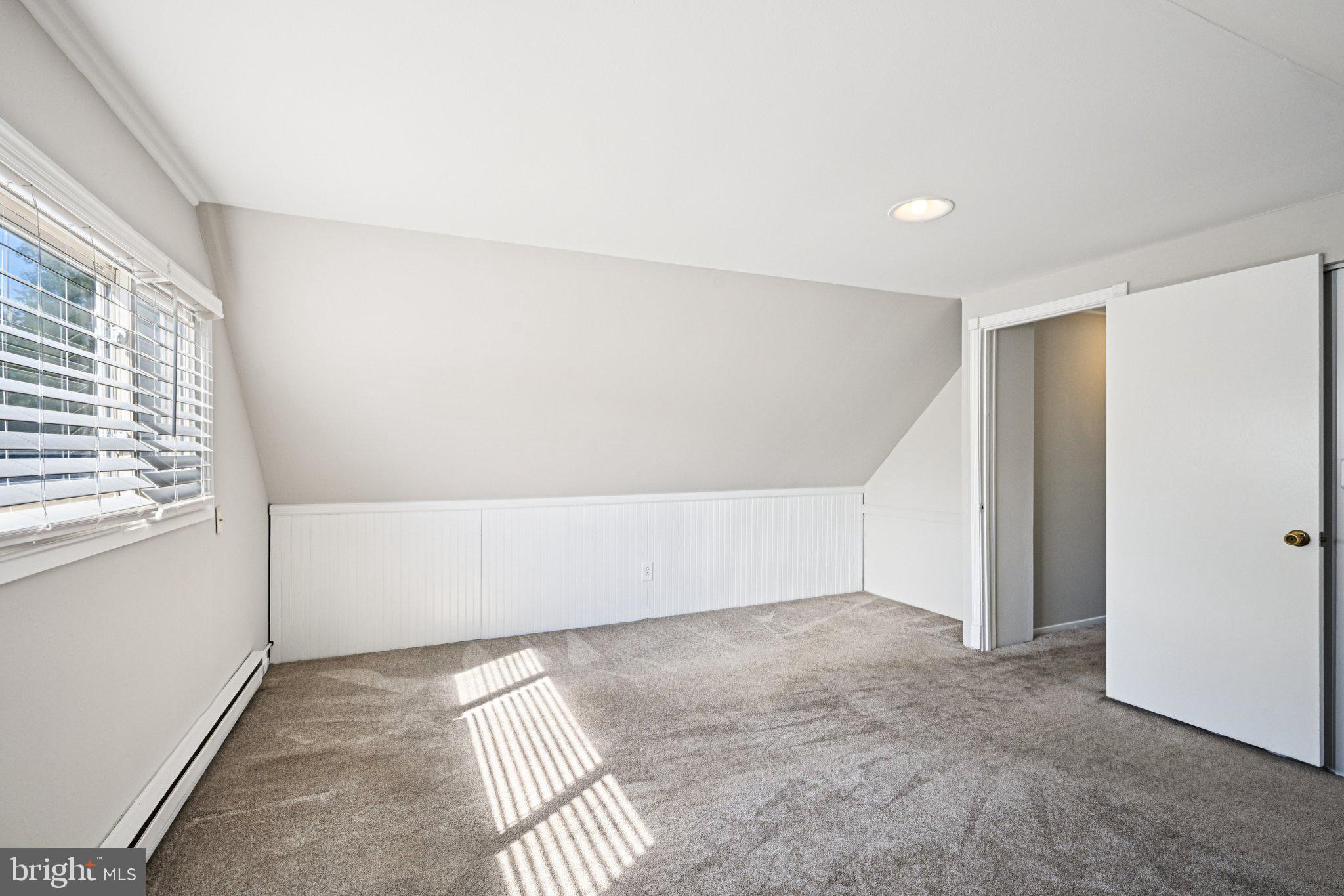 MILL CREEK FALLS - Residential