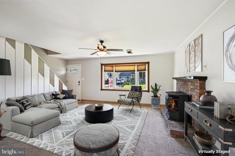 145 MILL DRIVE LEVITTOWN PA 19056