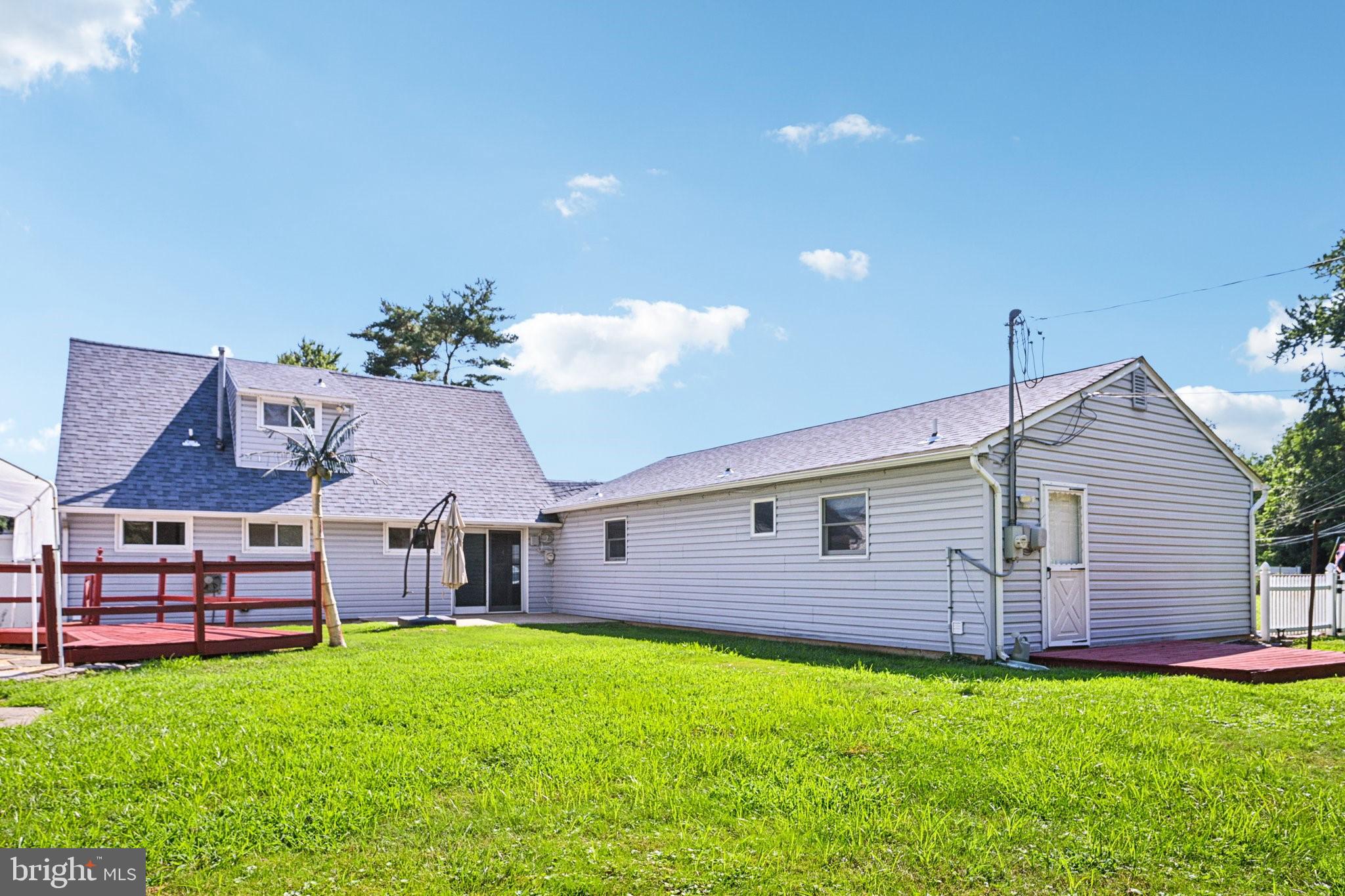 MILL CREEK FALLS - Residential