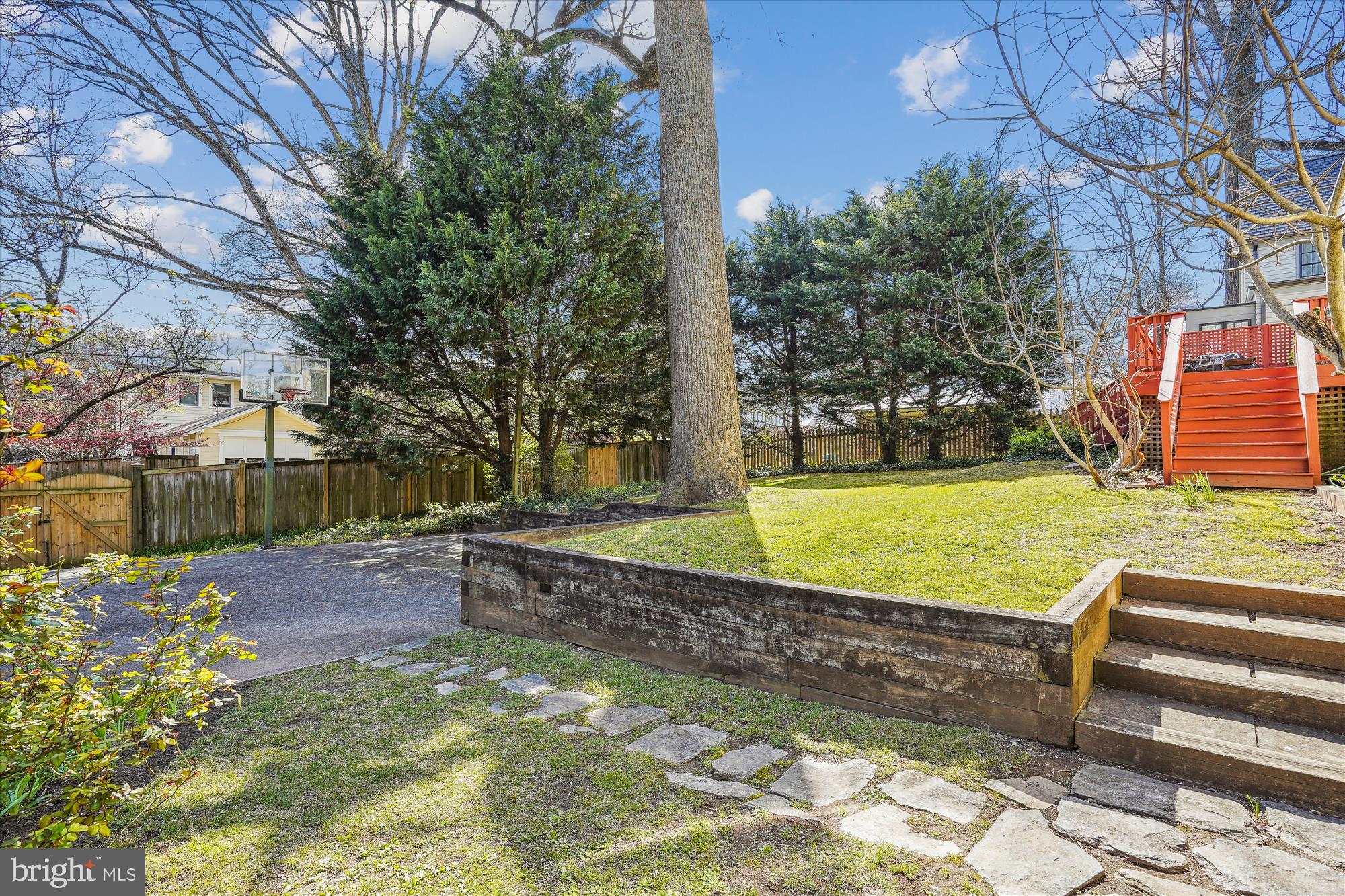 3220 PATTERSON STREET NW