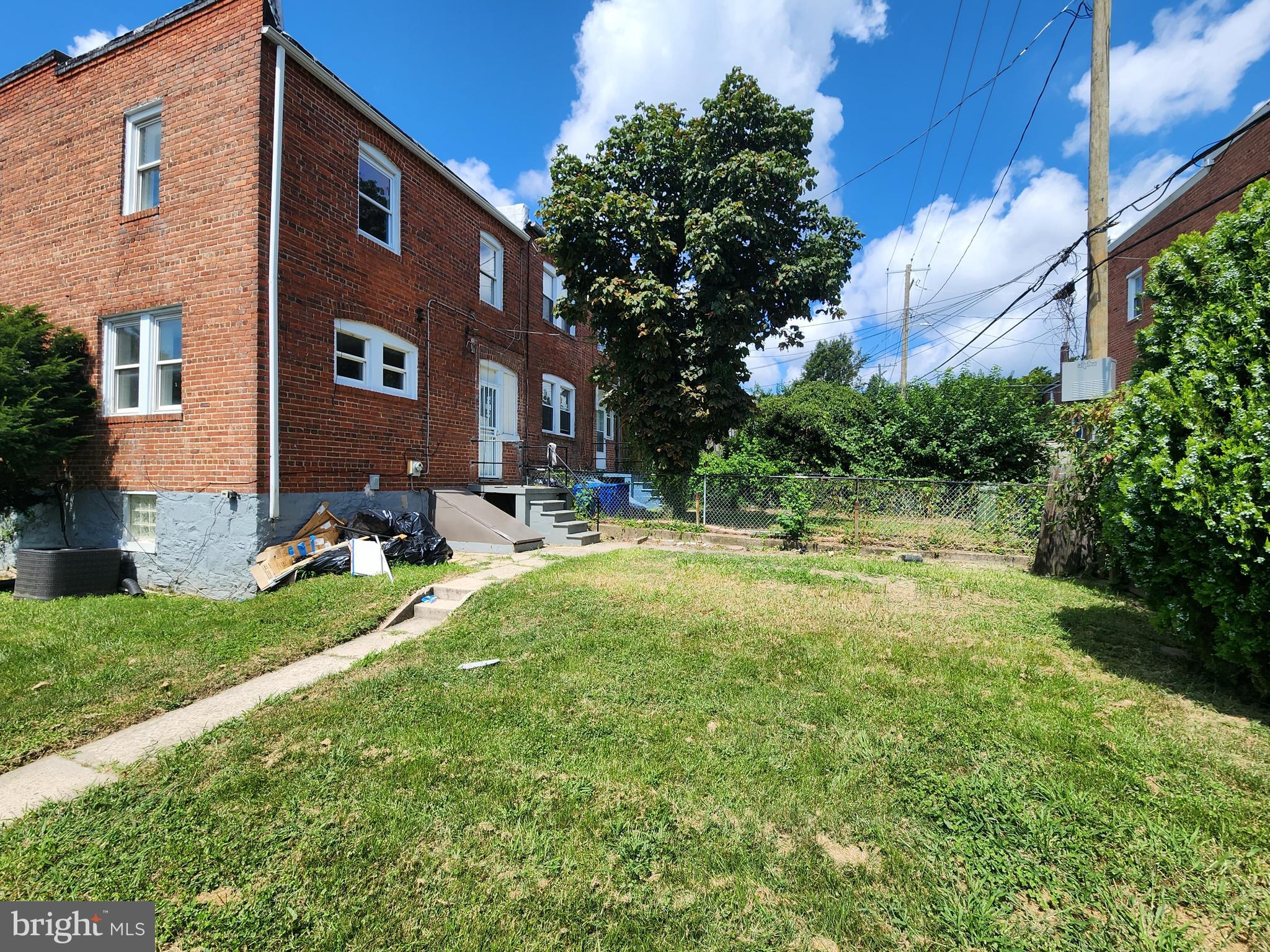 BELAIR-EDISON - Residential