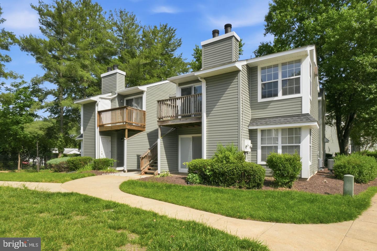 8633 BEEKMAN PLACE 33D