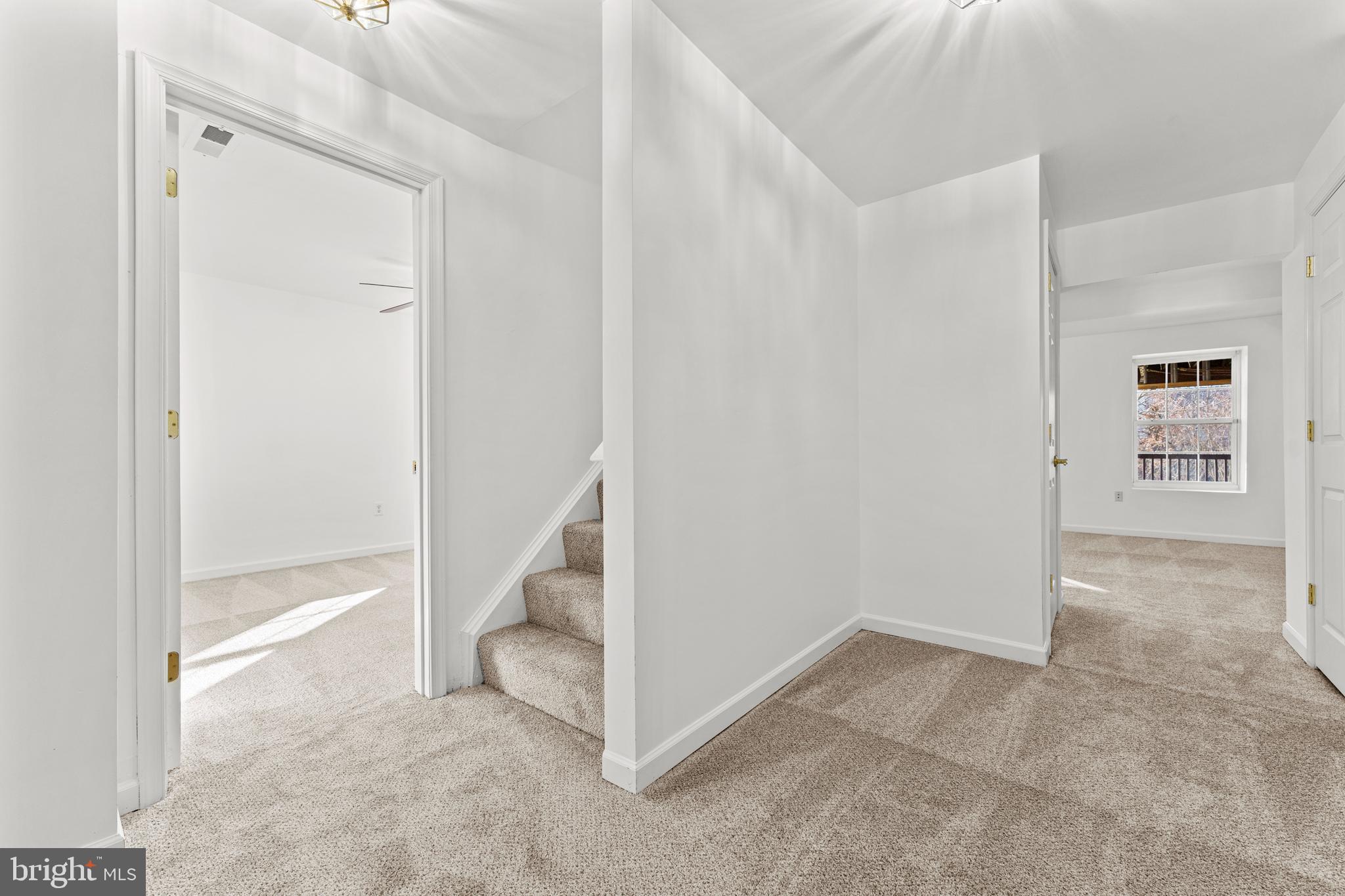 REDWOOD LAKES - Residential