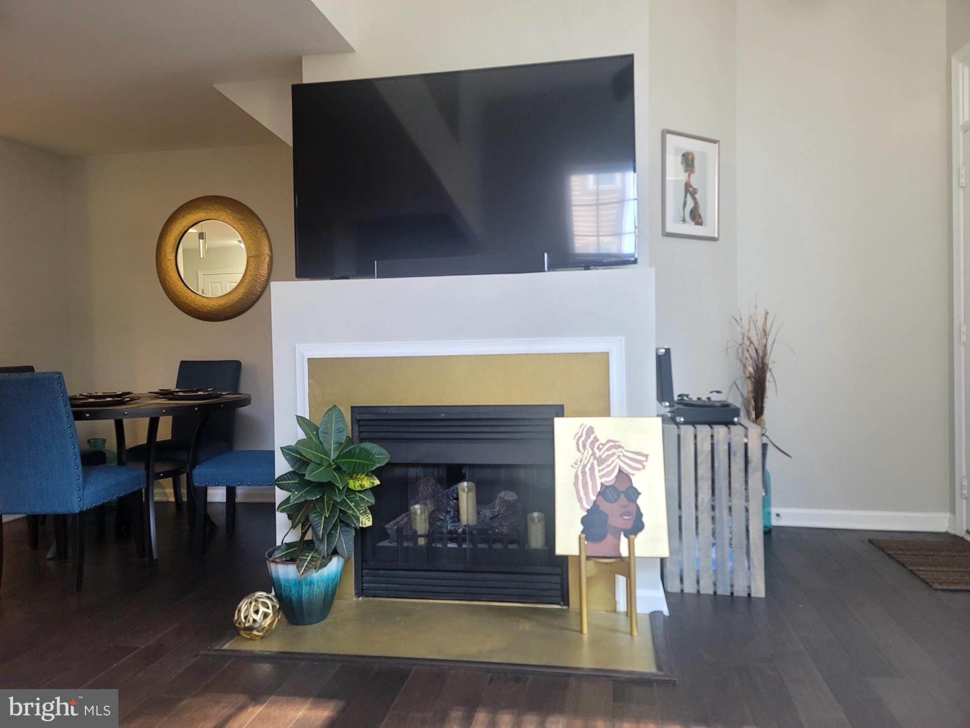 WATKINS PLACE - Residential Lease