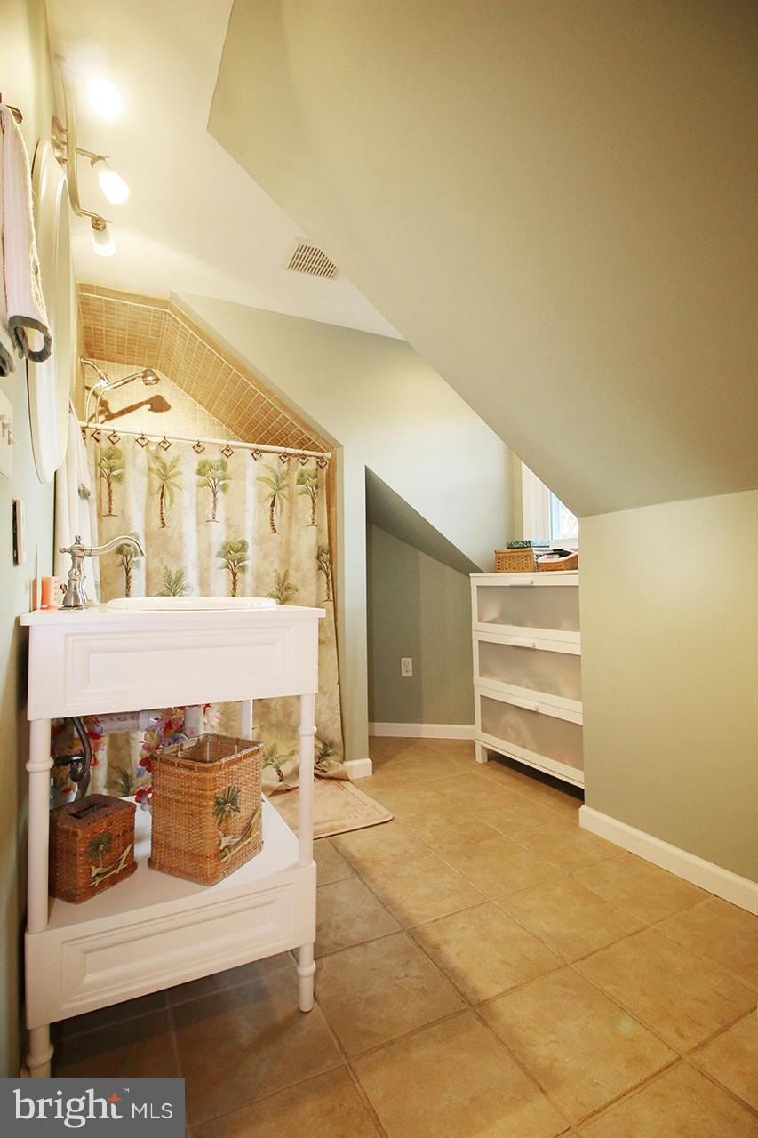 MARLBORO HEIGHTS - Residential