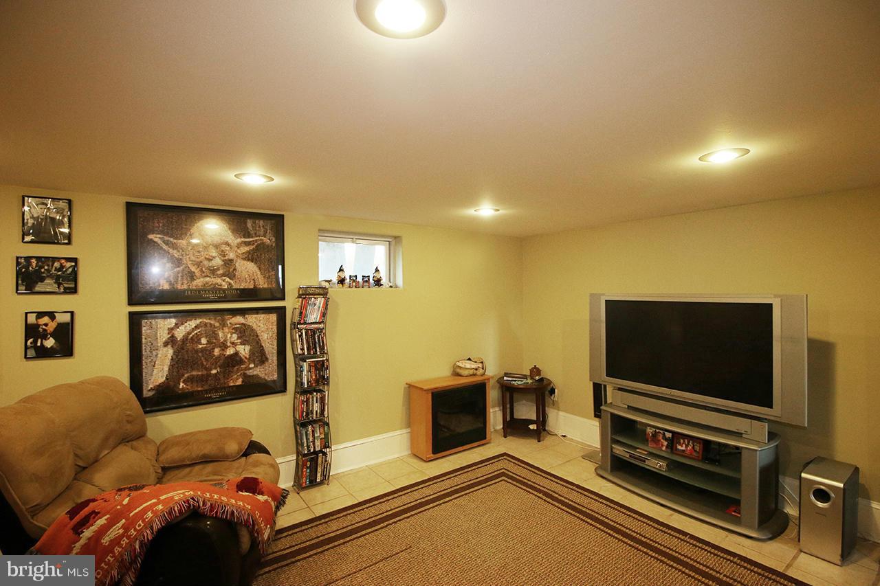 MARLBORO HEIGHTS - Residential