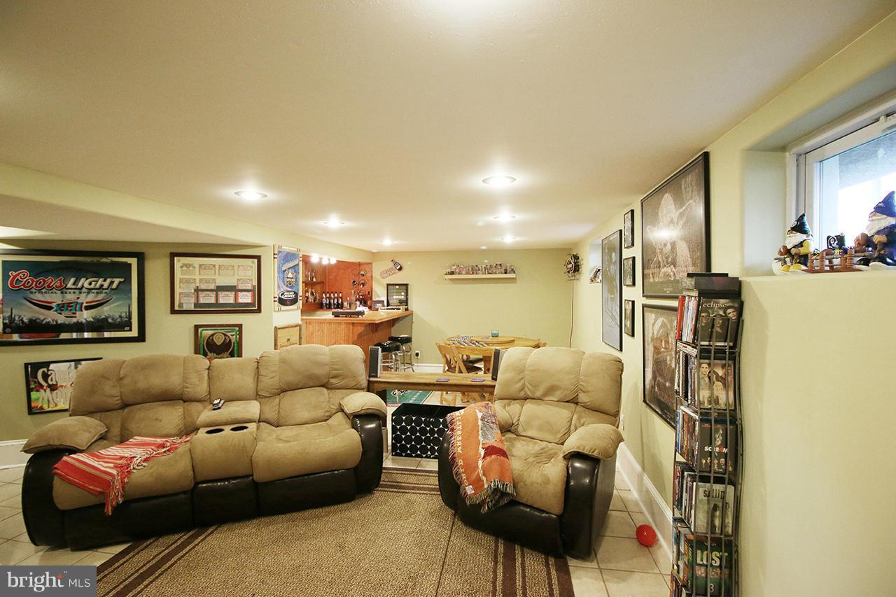 MARLBORO HEIGHTS - Residential