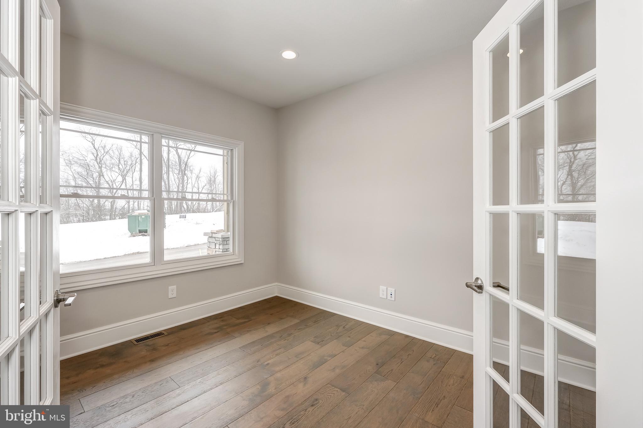 CEDAR VIEW - Residential