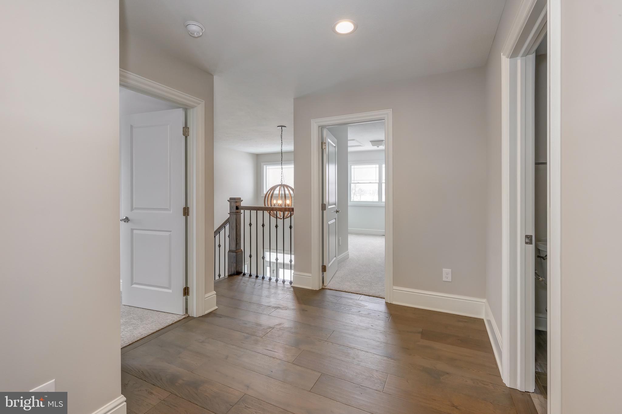 CEDAR VIEW - Residential