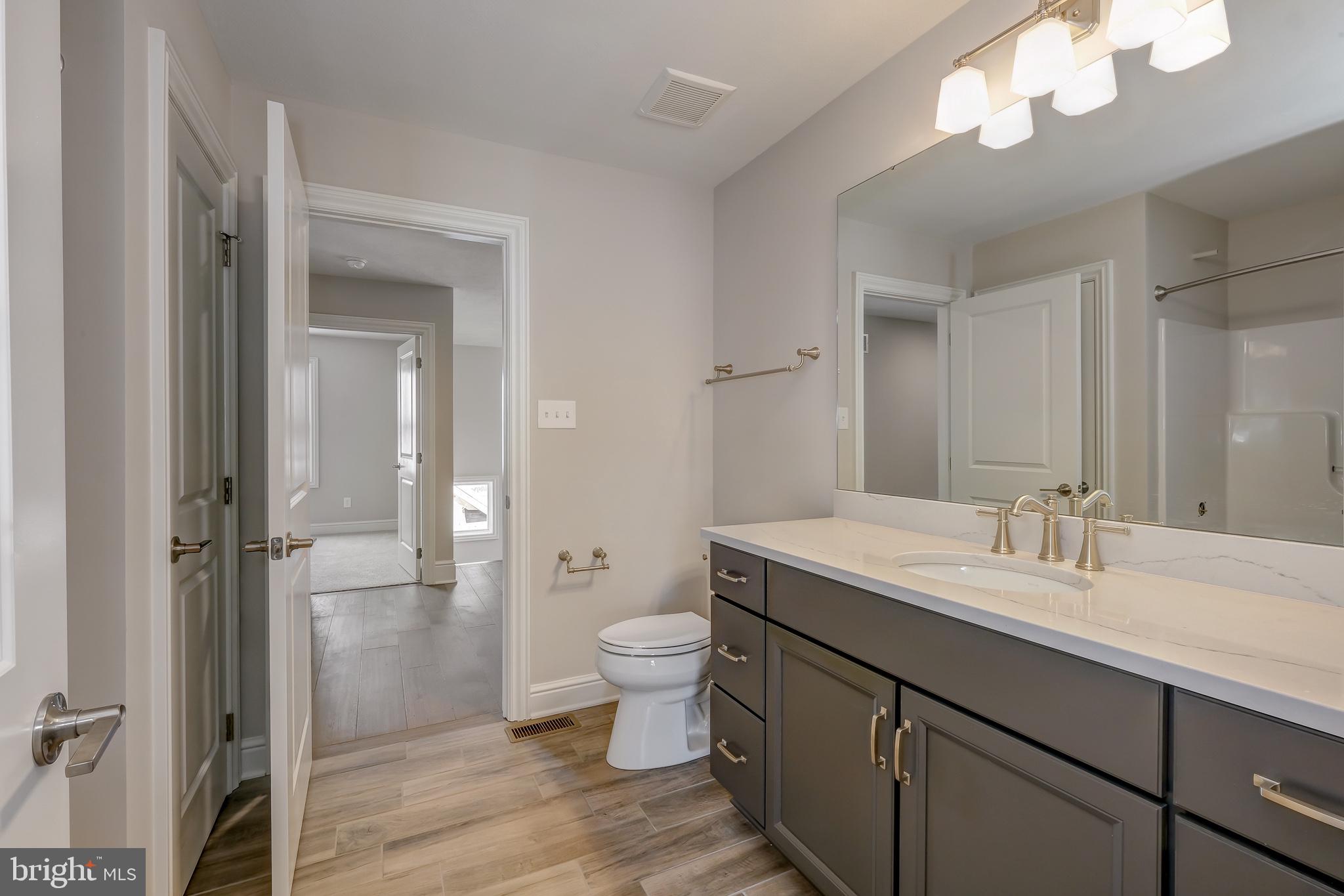 CEDAR VIEW - Residential