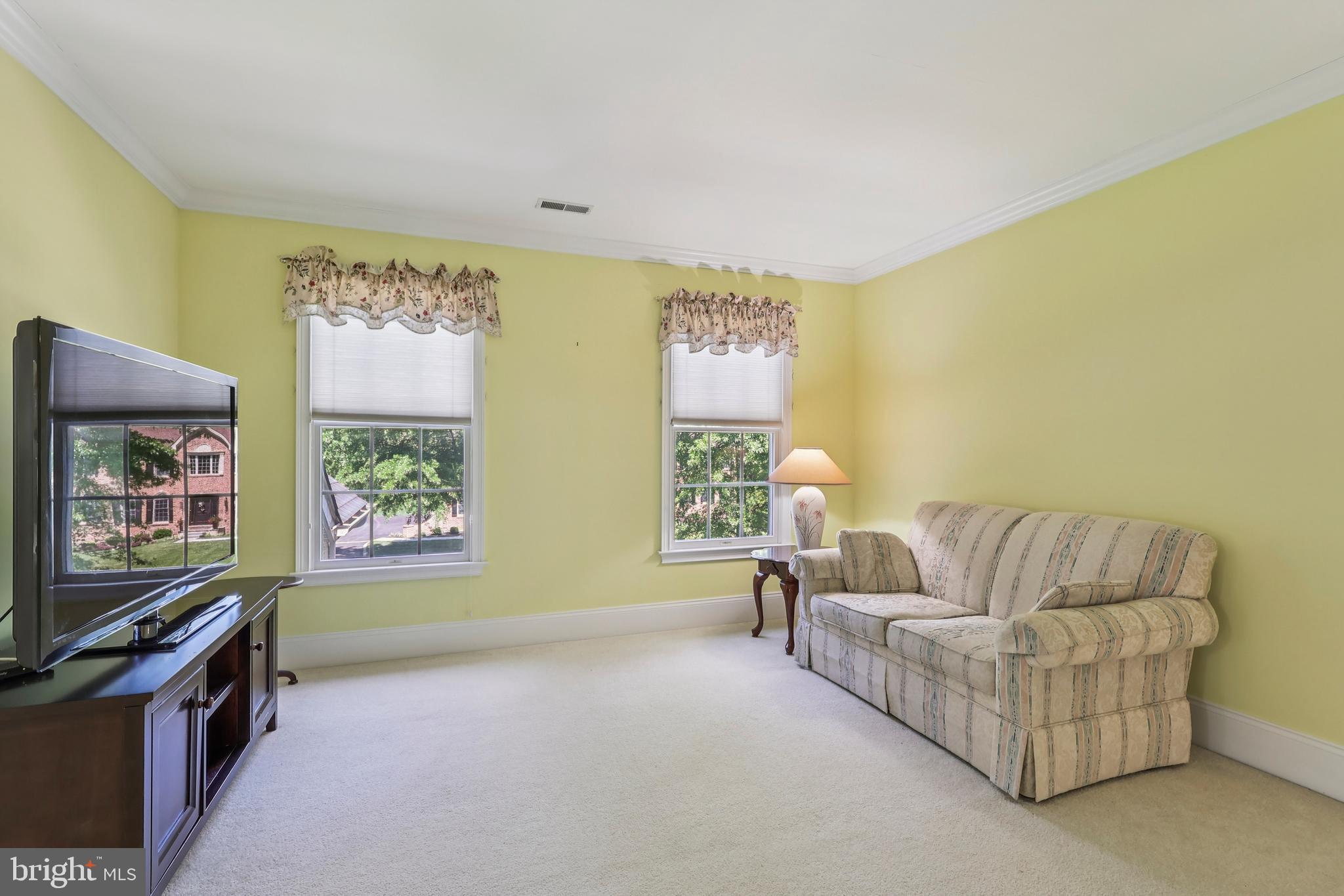 WESTTOWN CHASE - Residential