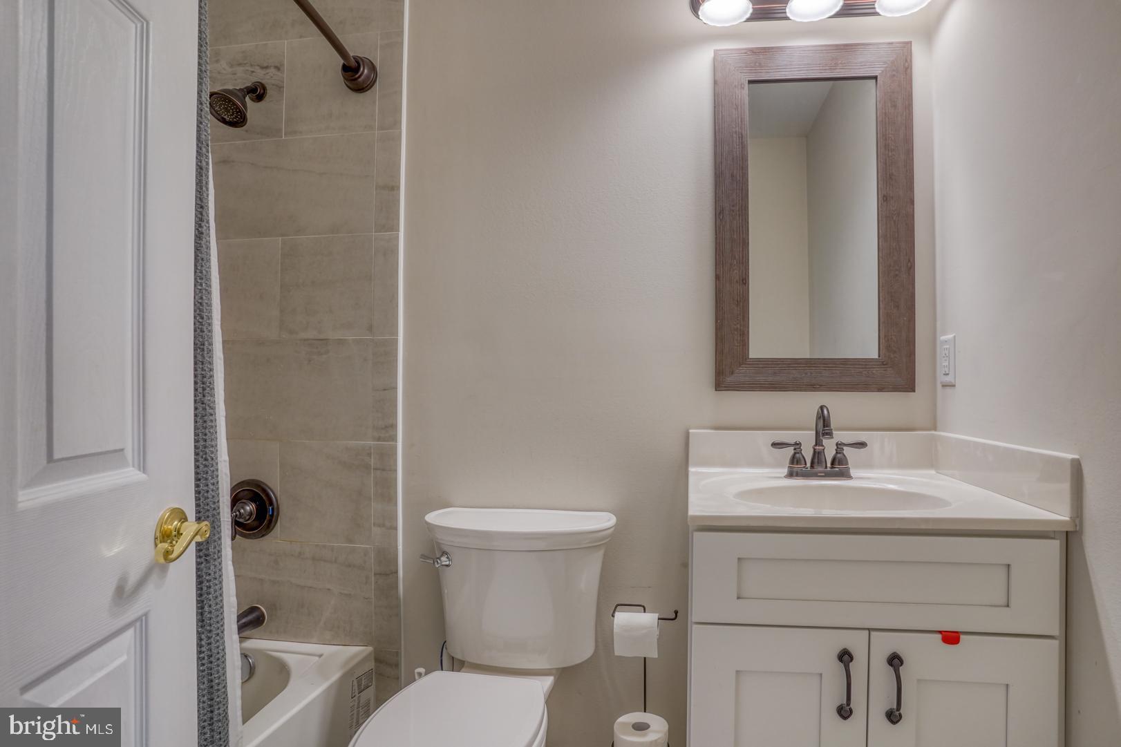 RHYANES SCOTTOWN DEV - Residential