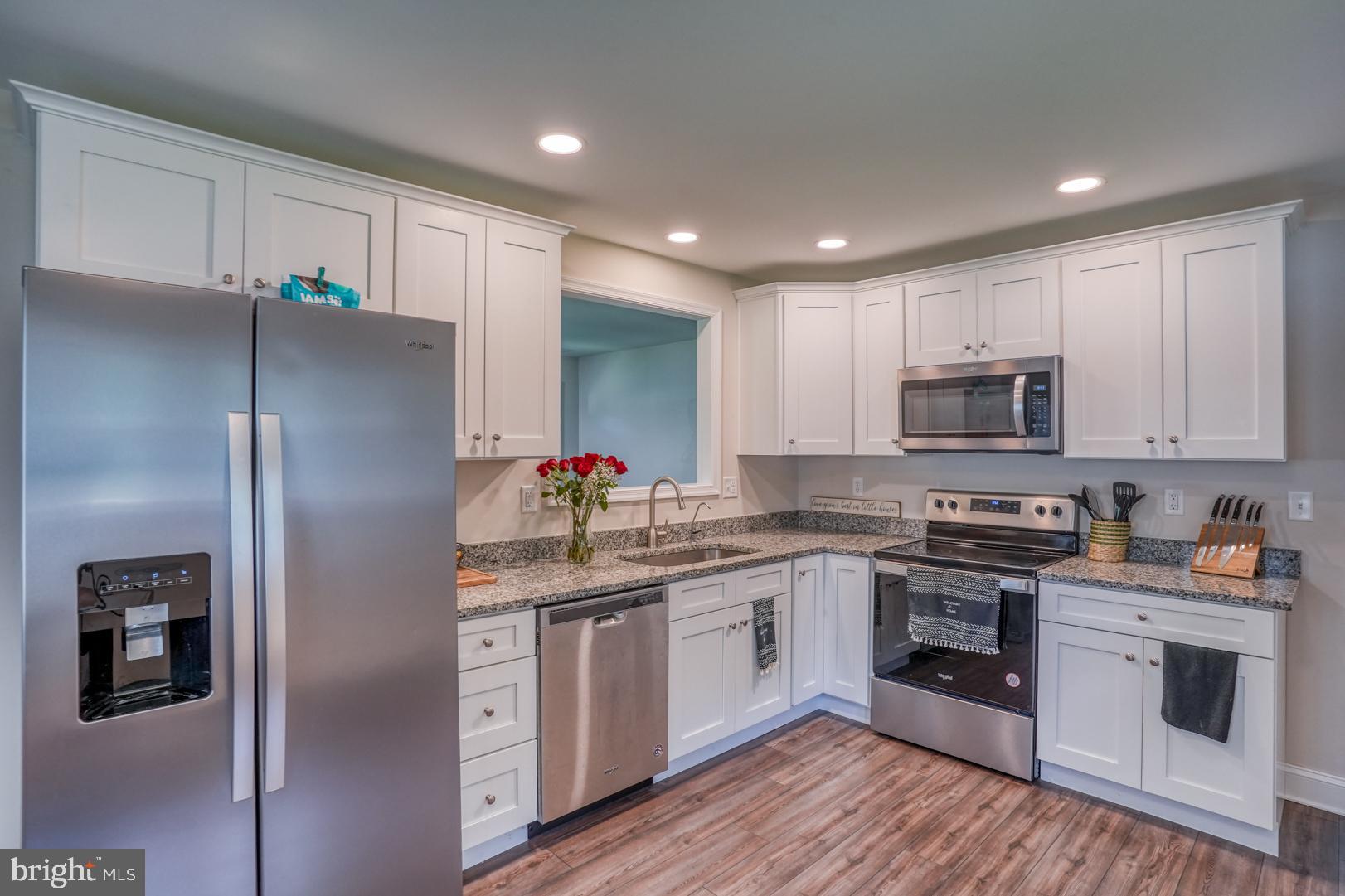 RHYANES SCOTTOWN DEV - Residential