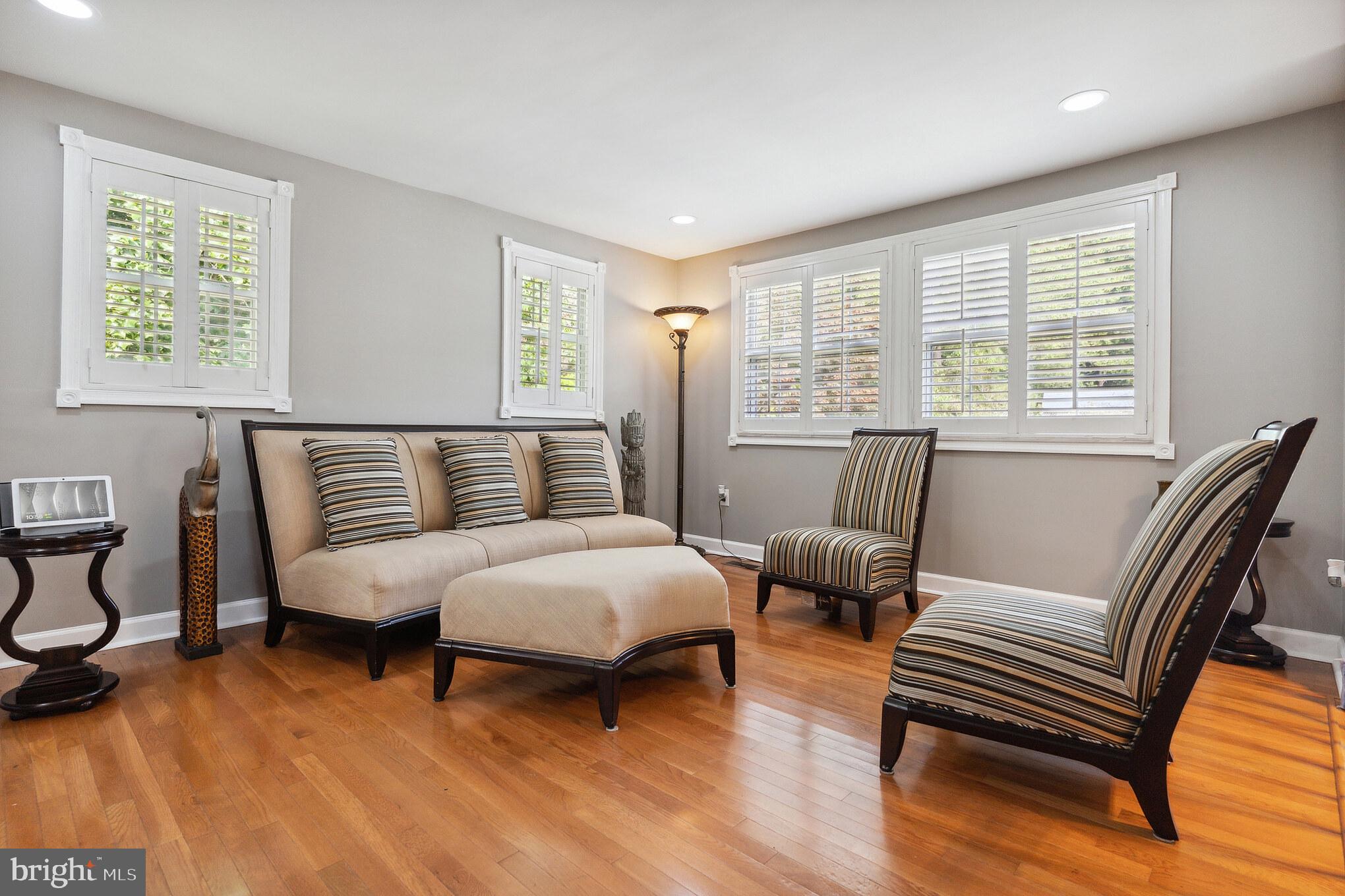 WALDON WOODS - Residential