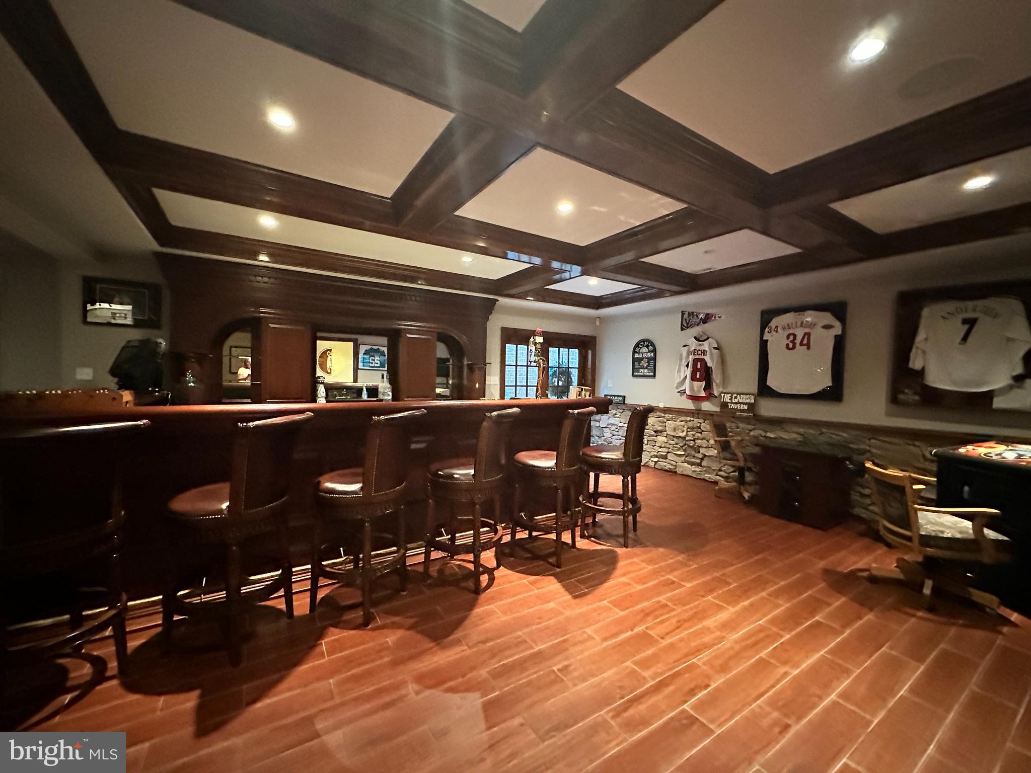 SOUTH RIVER COLONY - Residential