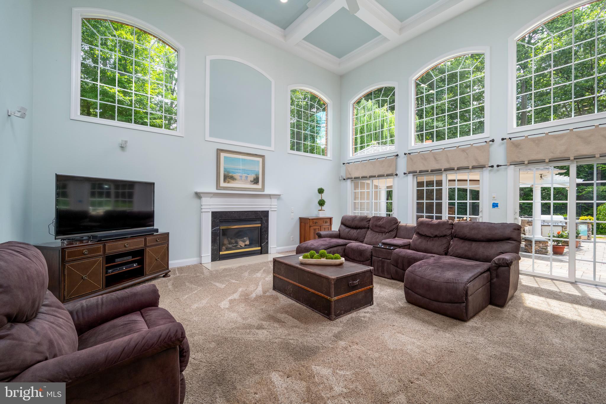 SOUTH RIVER COLONY - Residential